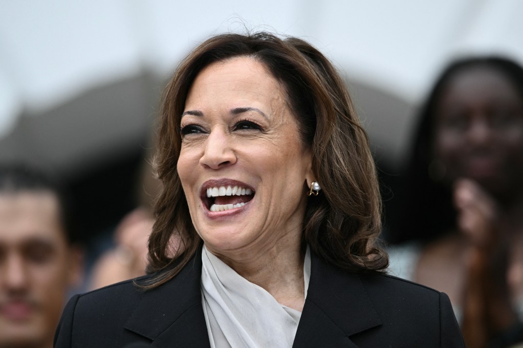 Fox News invites Donald Trump and Kamala Harris to September debate