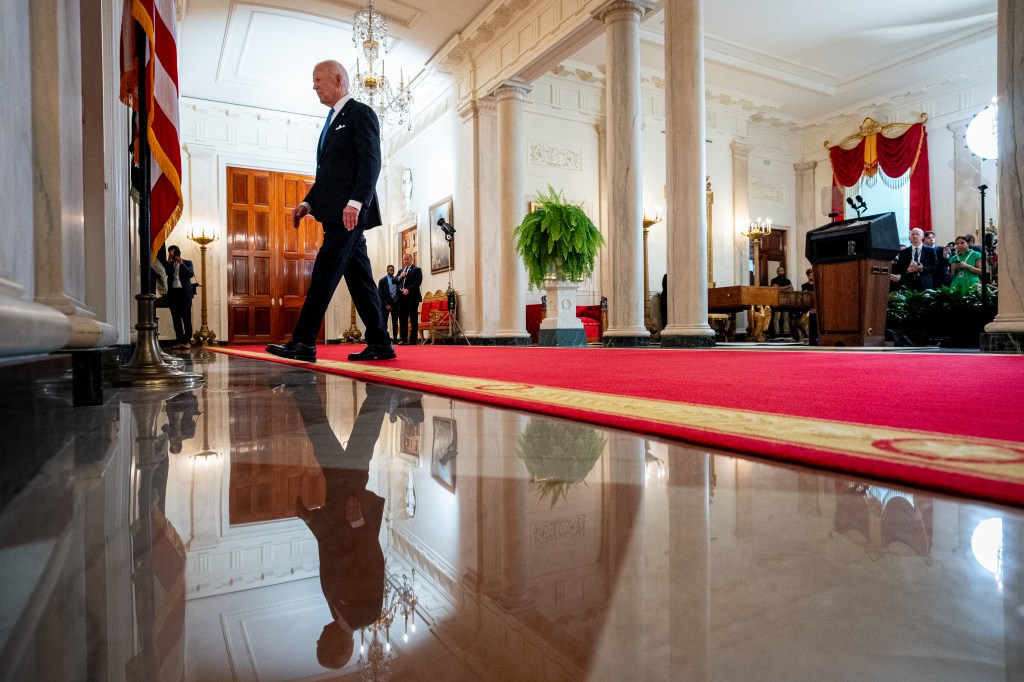 WH staffers reportedly ‘scared s–tless’ of erratic Biden, tiptoe around ‘isolated’ president during briefings: ‘Not a pleasant person to be around’