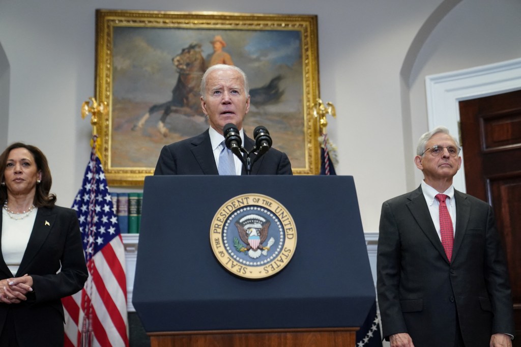 Kamala Harris to make snap call to  donors as top Democrats urge Biden to go