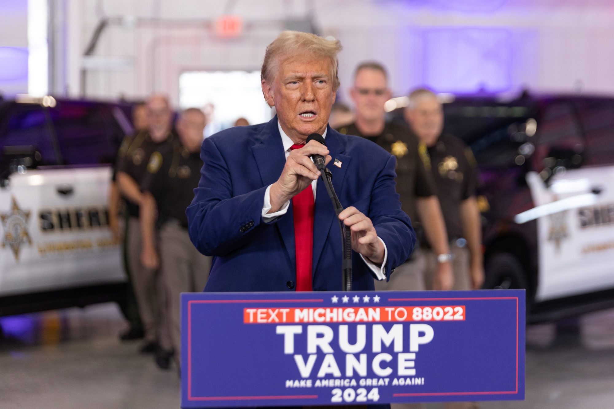 Trump pulls ahead in key 2024 betting forecast after Kamala Harris’ surprise DNC appearance