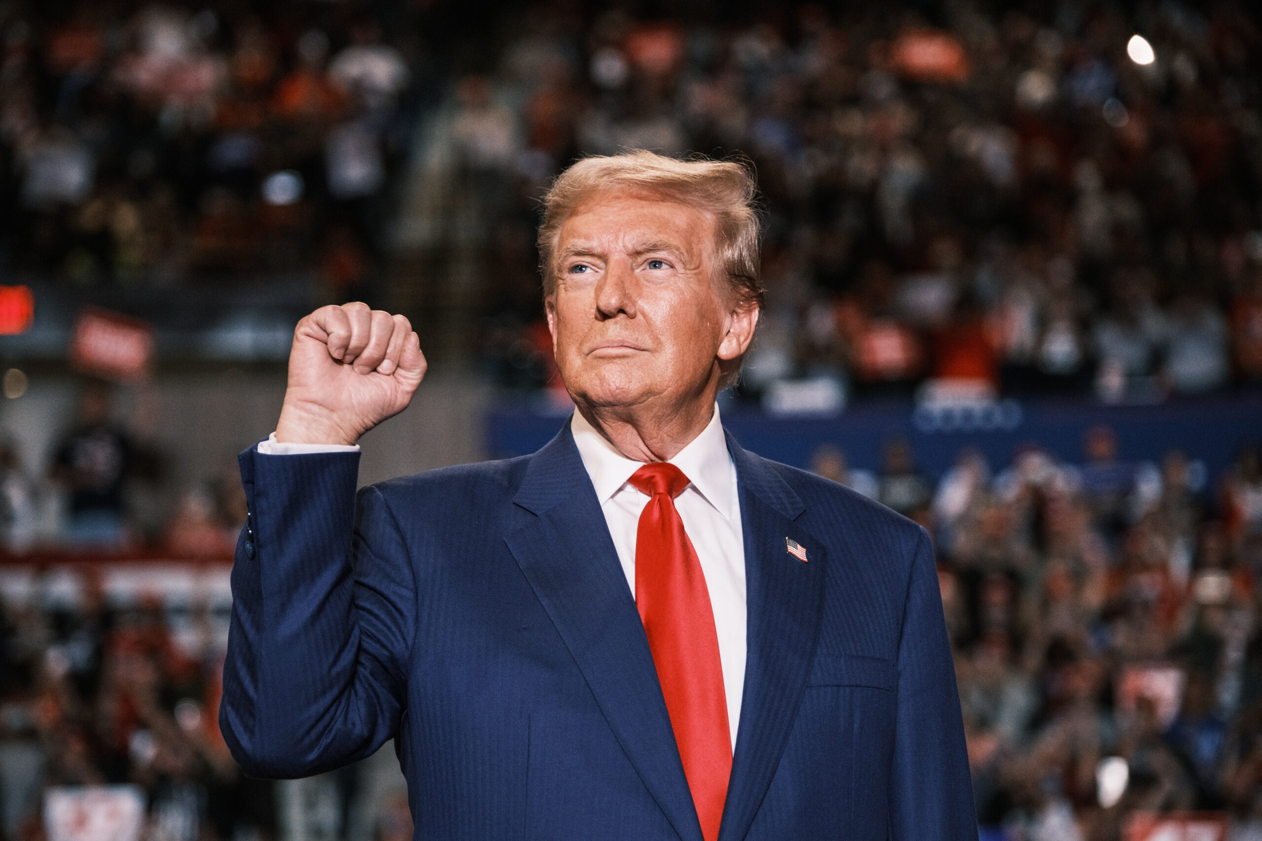 Trump pitches capping annual credit card rates at 10%: ‘We can’t let them make 25 and 30%’