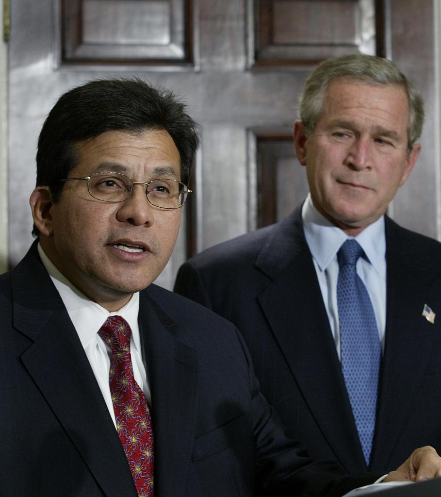 George W. Bush’s AG Alberto Gonzalez endorses Kamala Harris, calls Trump ‘most serious threat to rule of law in a generation’