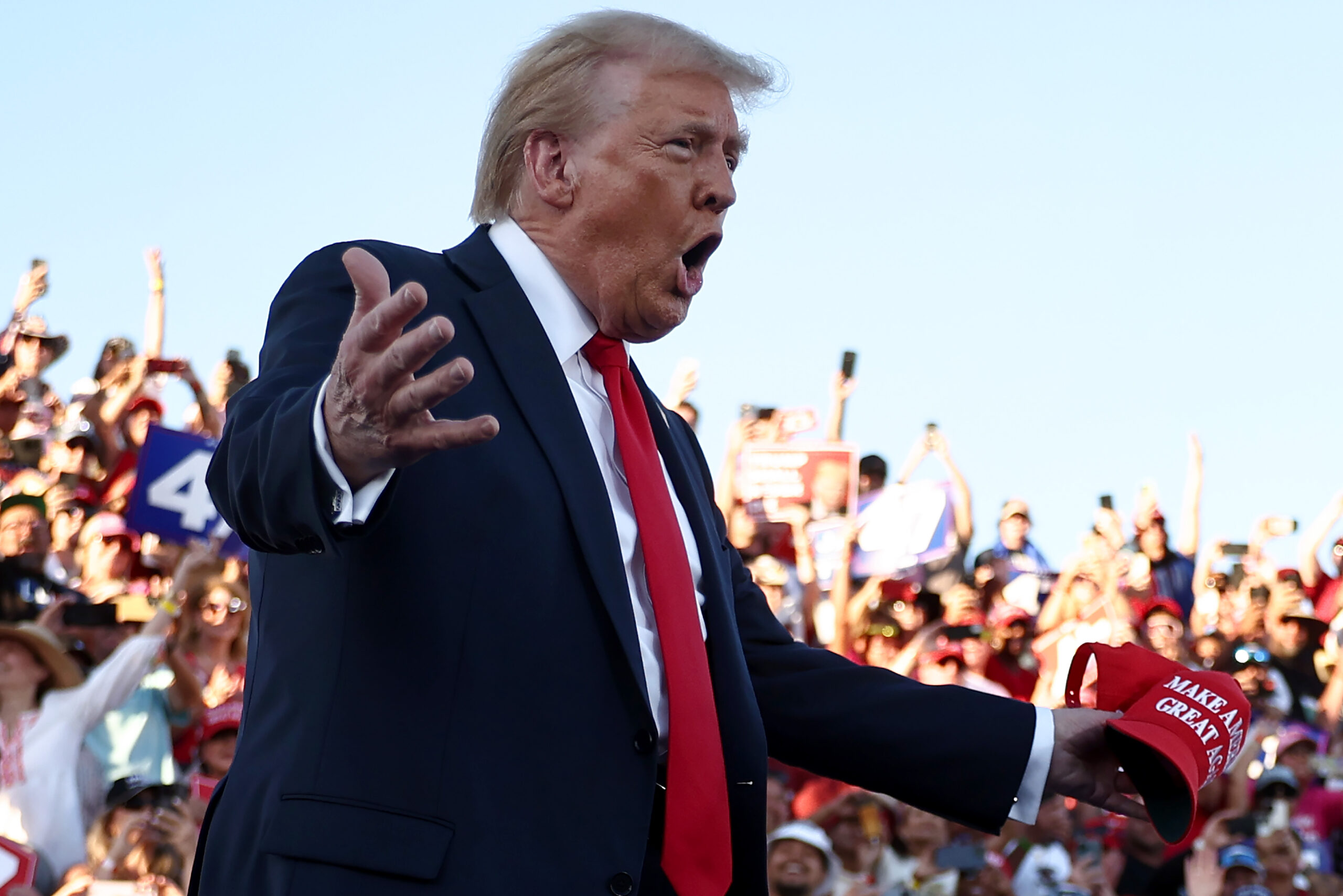 Kamala Harris’ campaign is falling rapidly behind Donald Trump, 3 new polls show