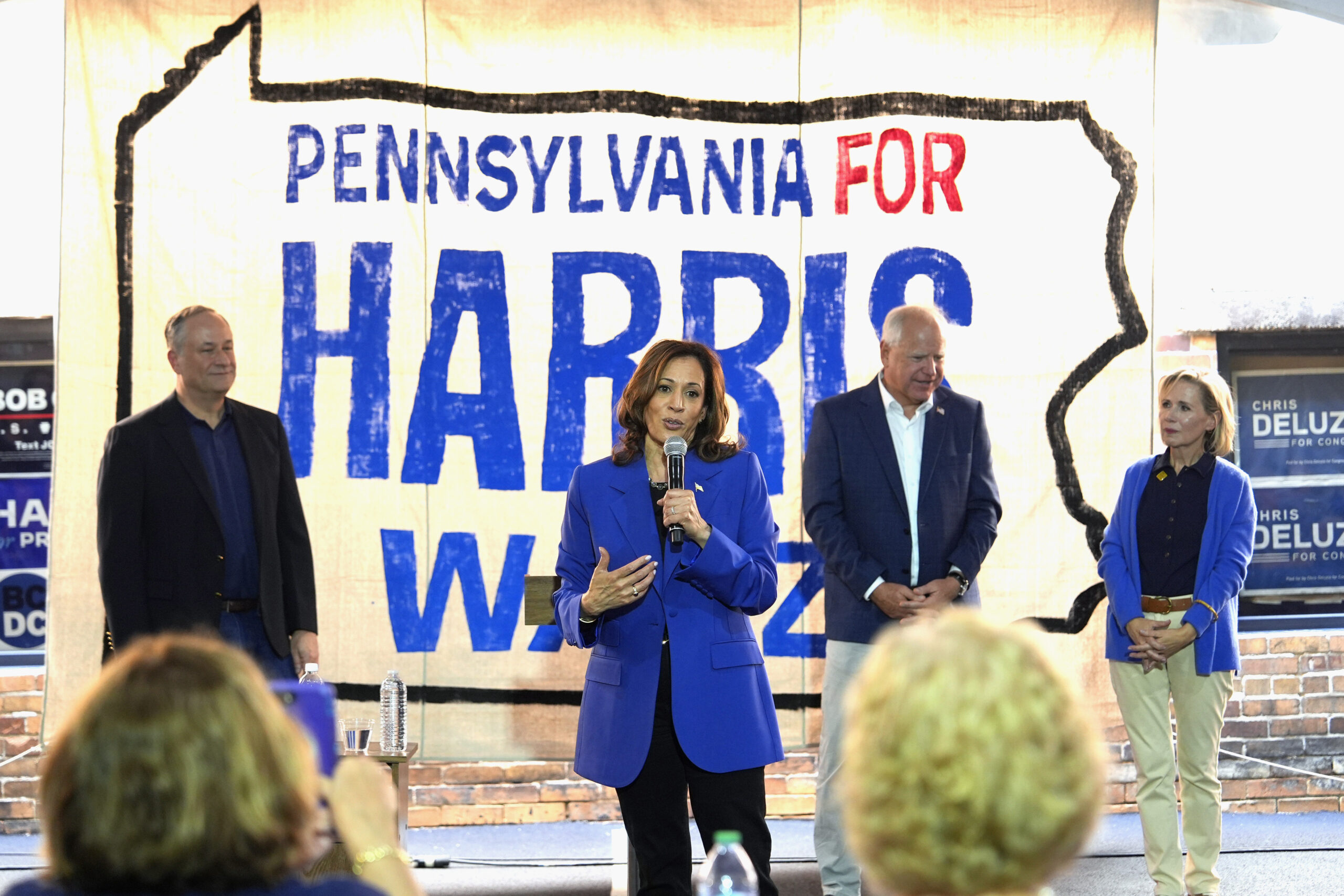 How Kamala Harris is doing everything possible to lose pivotal Pennsylvania