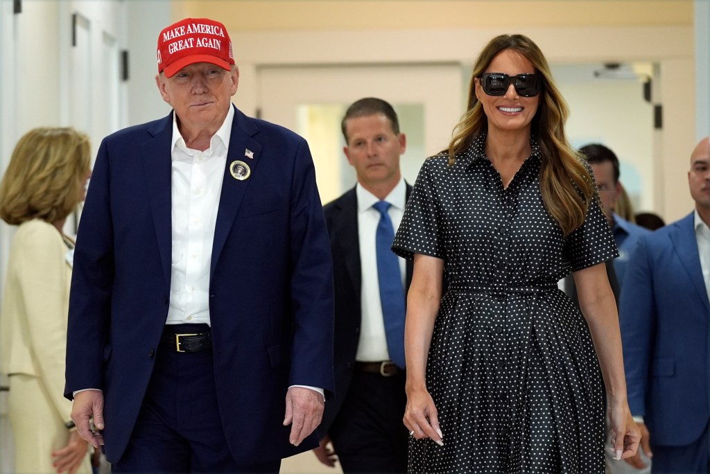 Donald Trump urges voters to ‘stay in line’ after casting ballot in Florida