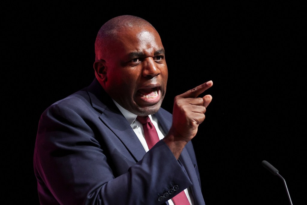 Lefty UK foreign secretary humiliated for kissing up to Trump after calling him a ‘neo-Nazi-sympathizing sociopath’