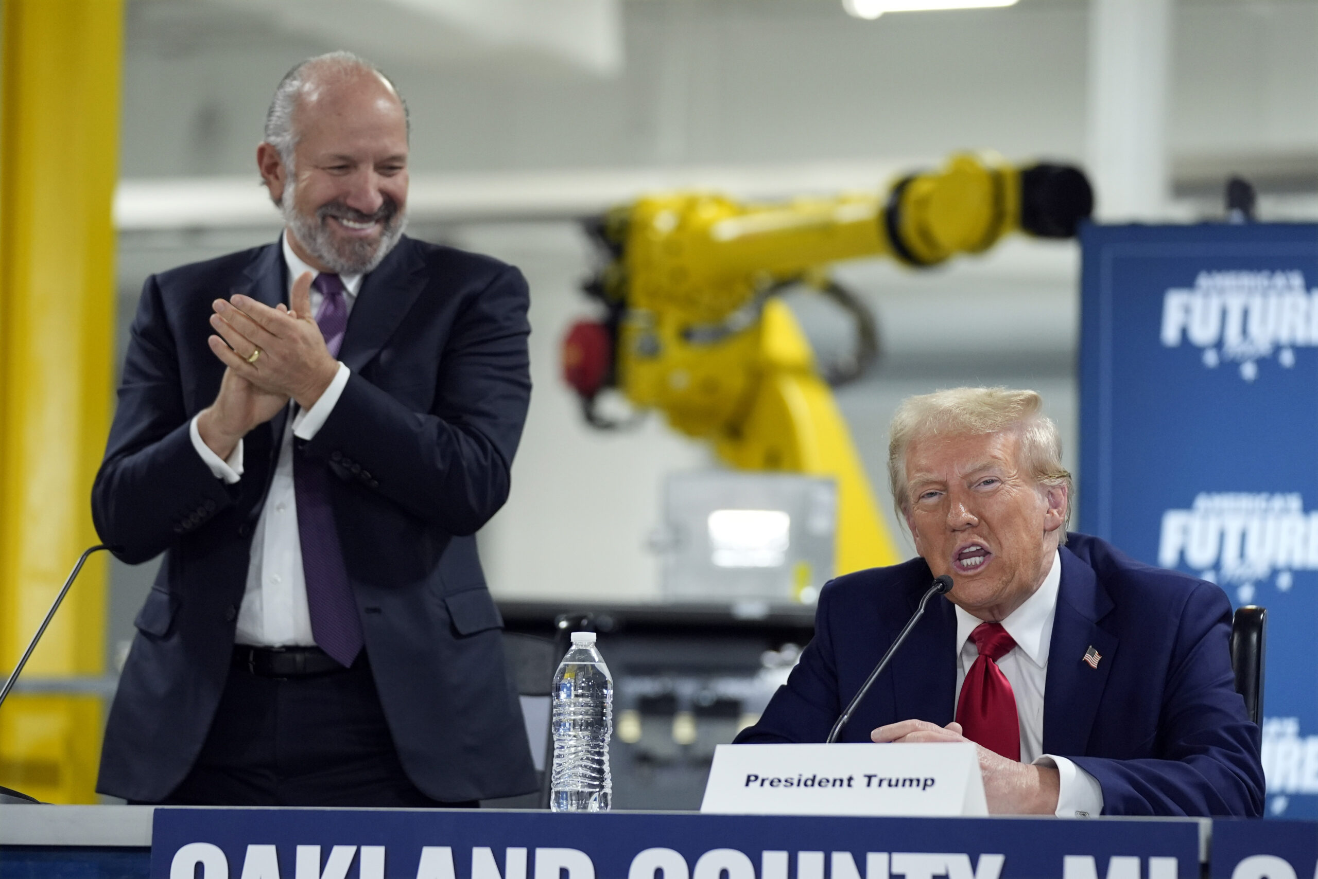 Trump to pick transition team co-chair Howard Lutnick for commerce secretary: source