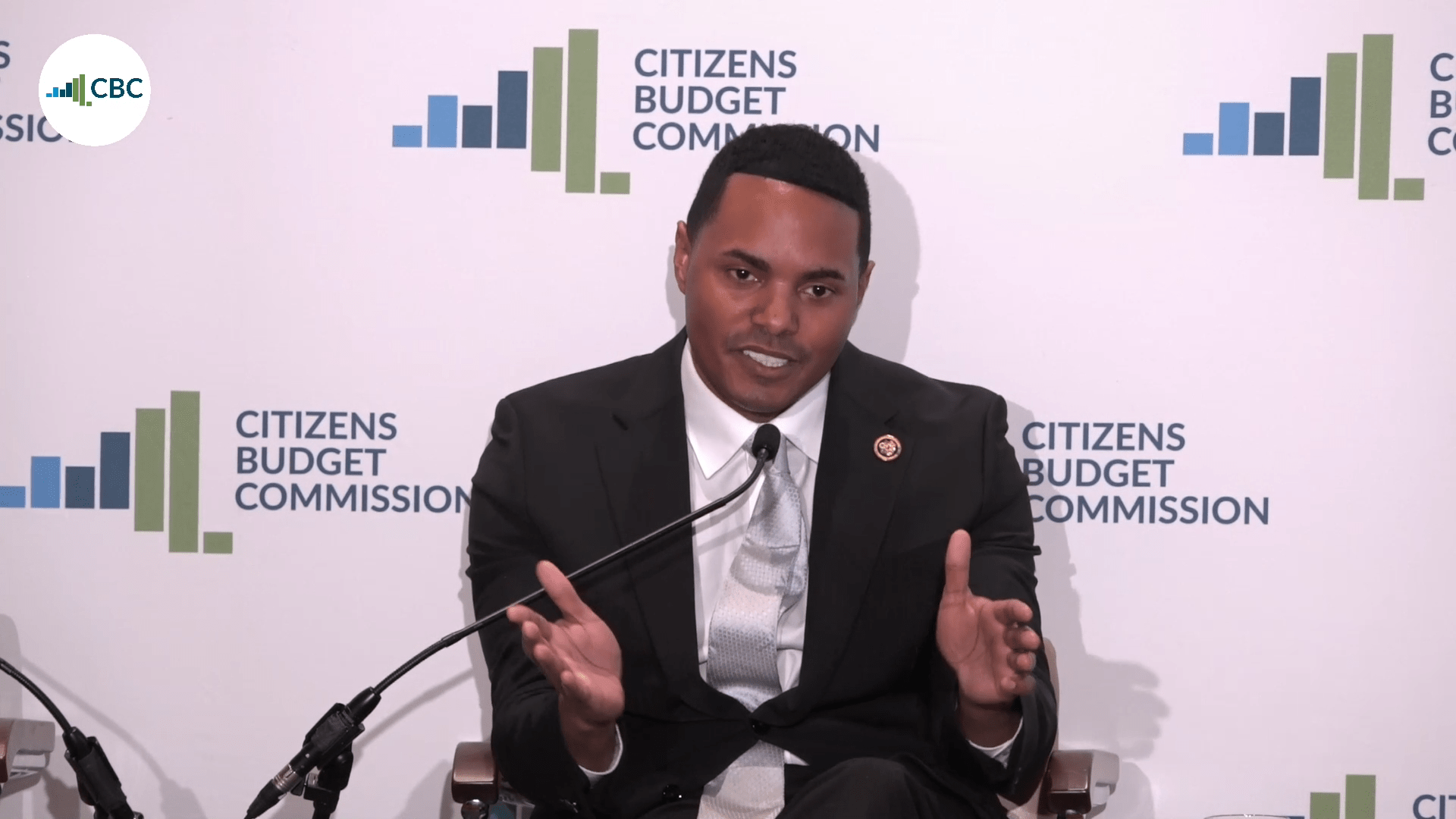 Bronx Democratic Rep. Ritchie Torres rips NY as ‘impossible’ for business — stirring talk of a run for governor