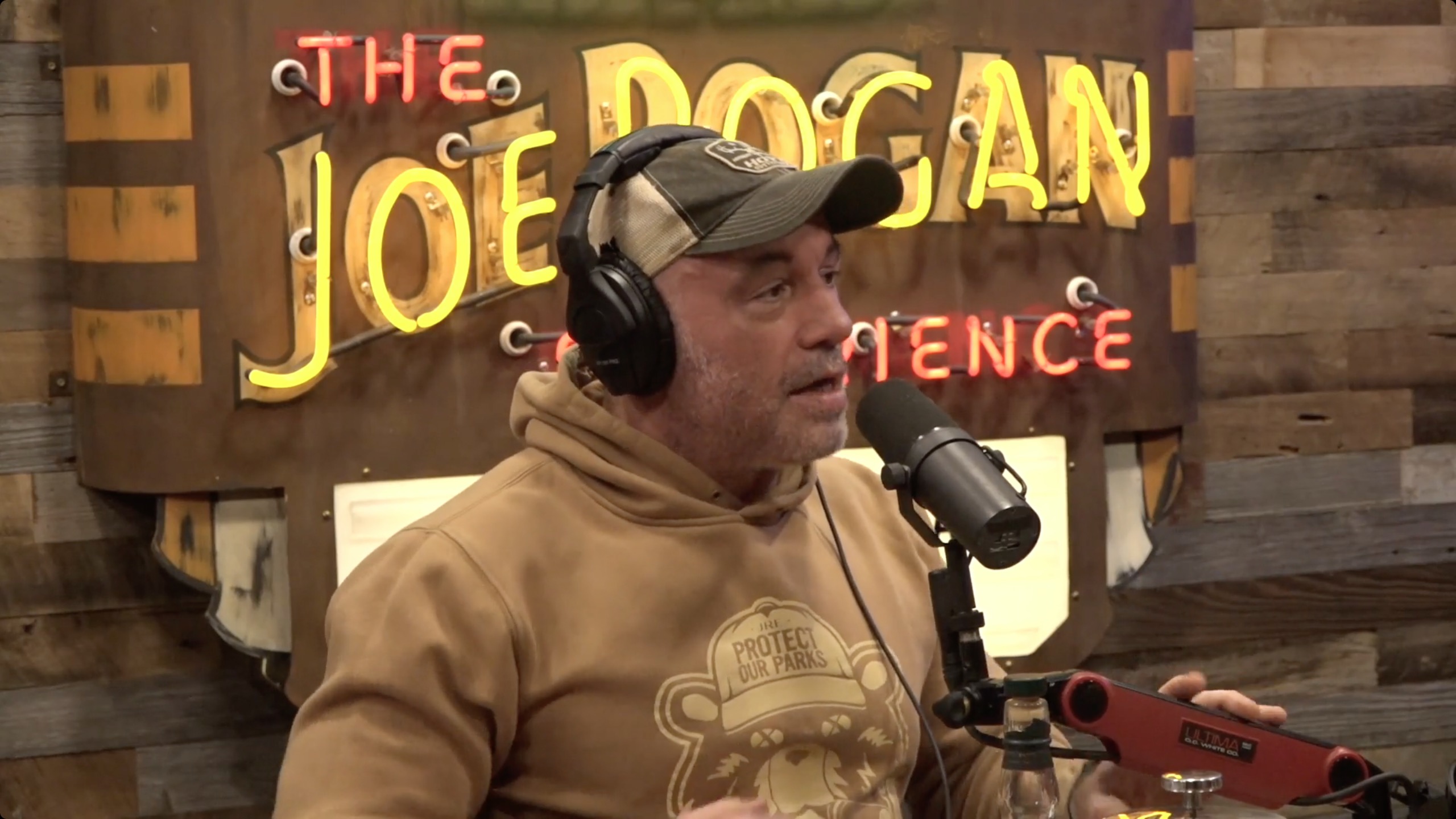 Joe Rogan hints he will record podcast from Mar-a-Lago with Trump as ‘walk-on’ guest — after refusing to travel for Harris