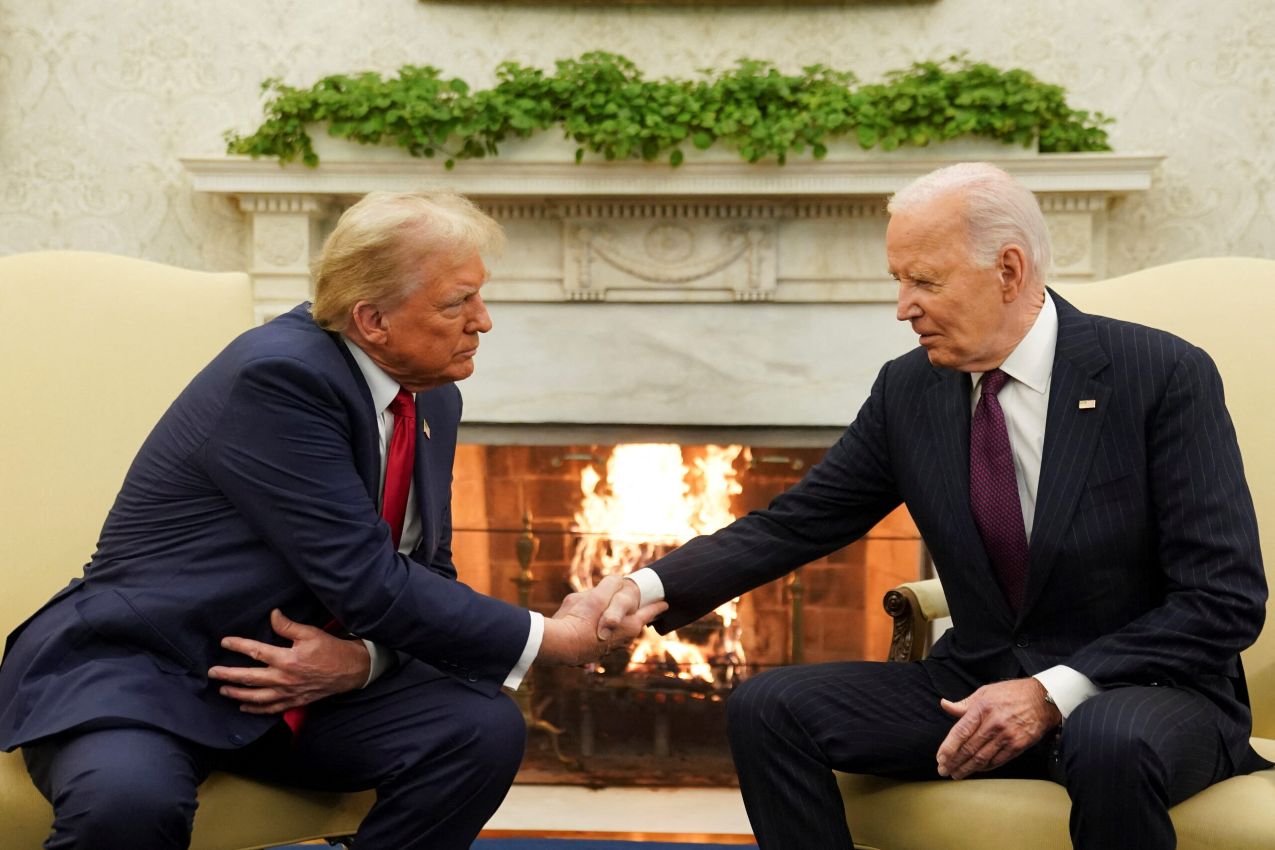 Trump, Biden hold post-election White House meeting
