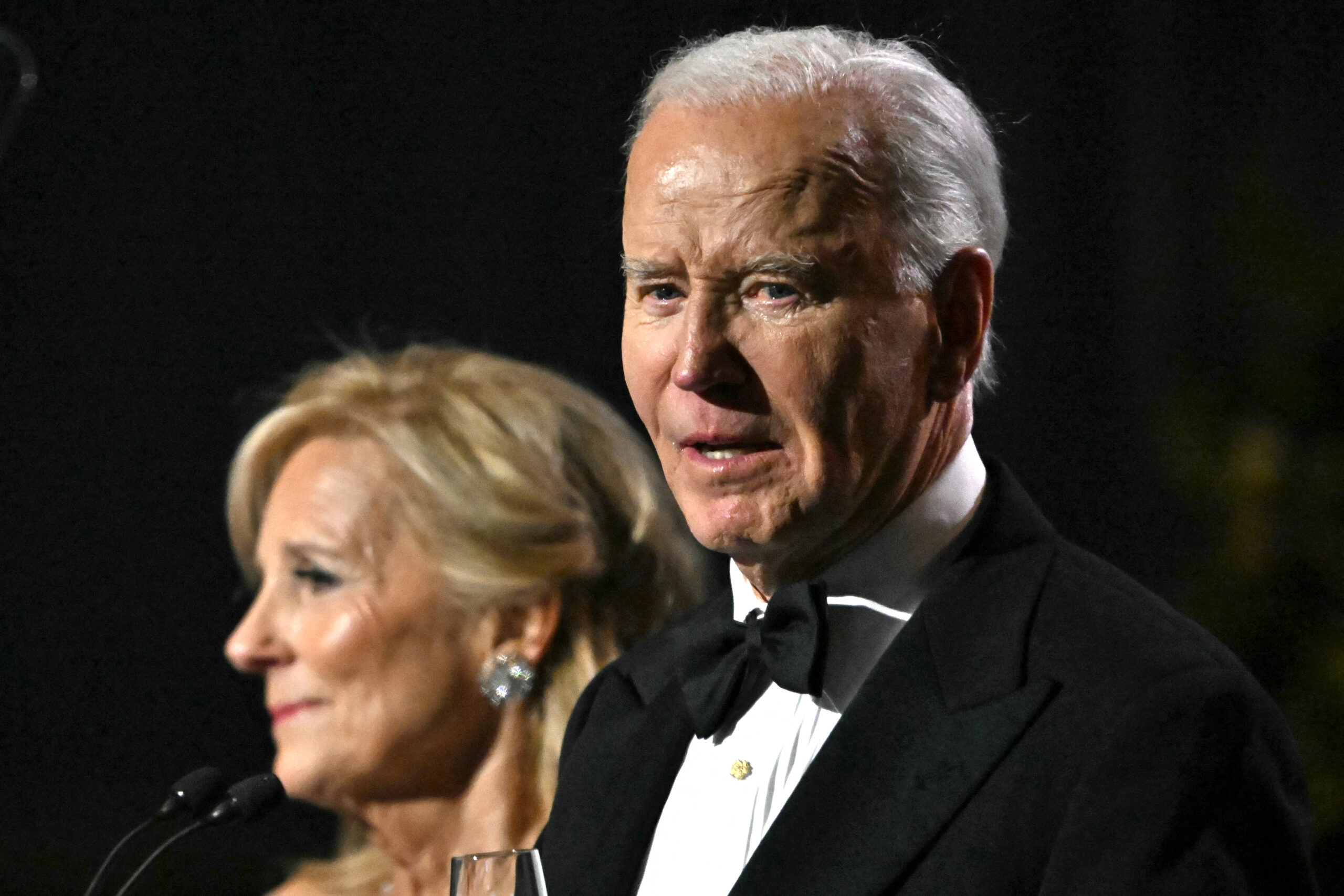 Biden makes final push for student loan forgiveness before Trump takes office