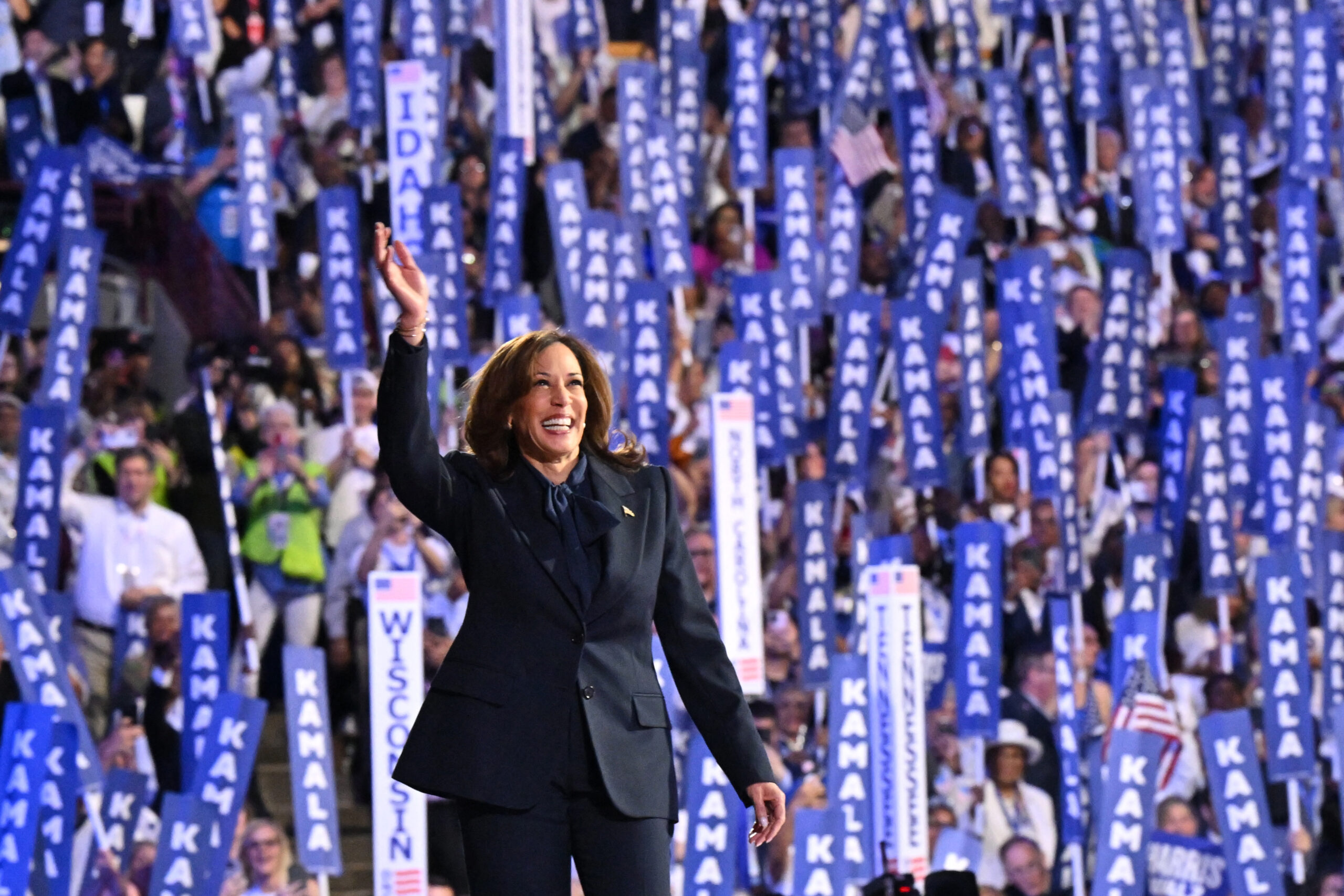 Ex-WH censorship chief gripes Harris couldn’t get booked on sports podcasts during failed presidential bid