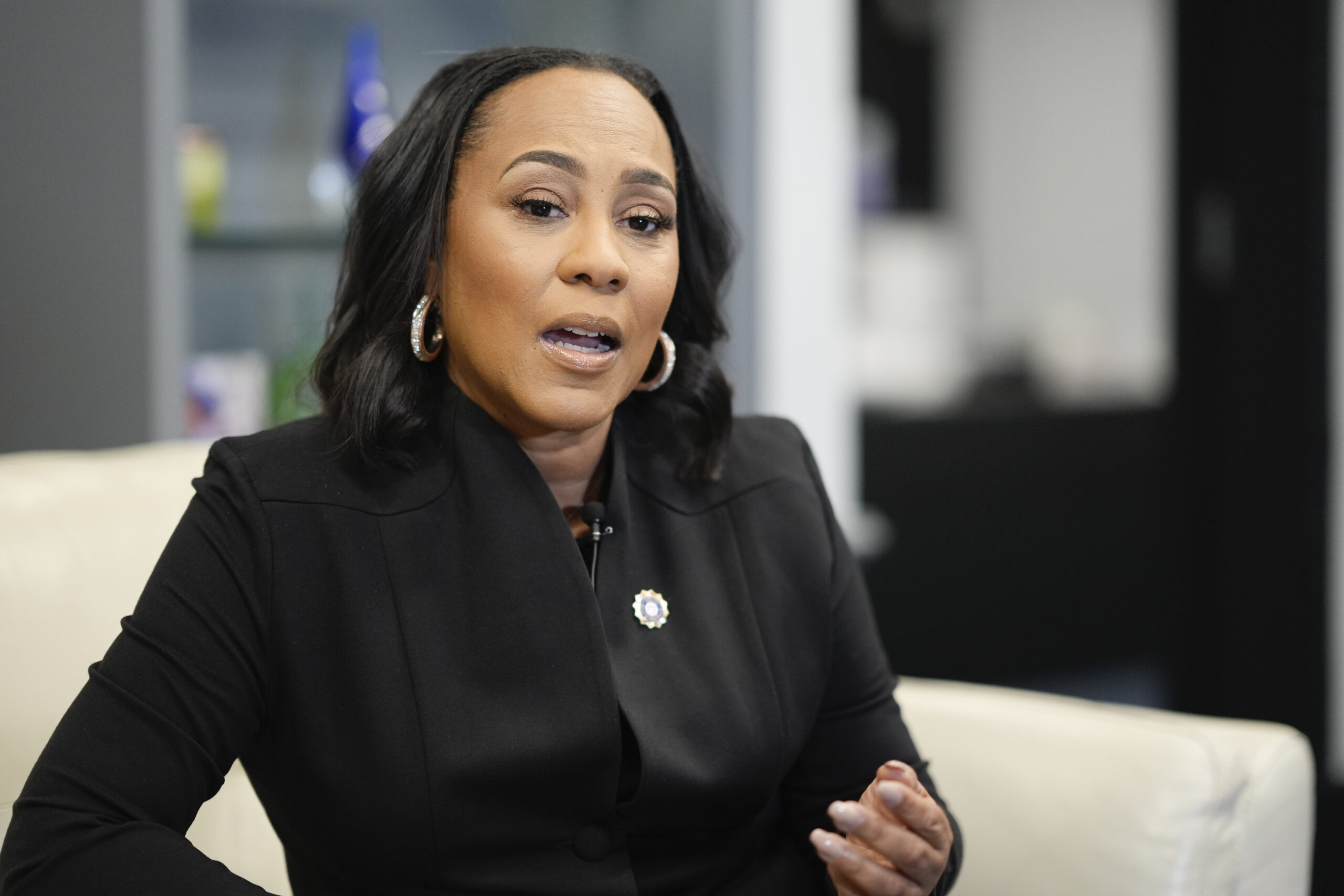 Georgia appeals court disqualifies Fani Willis from Trump election interference case