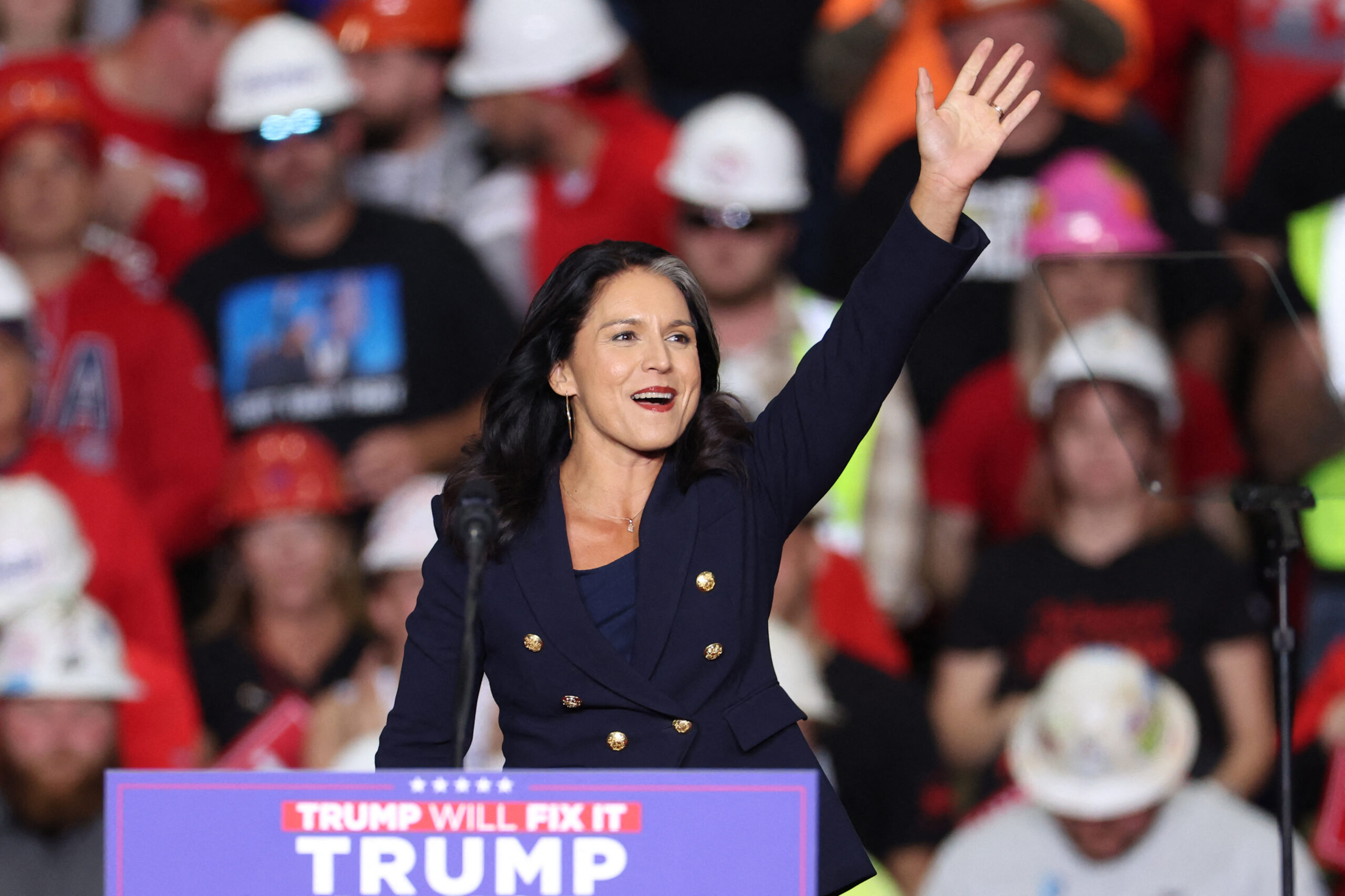 Tulsi Gabbard reportedly to attend Army-Navy football game with Trump