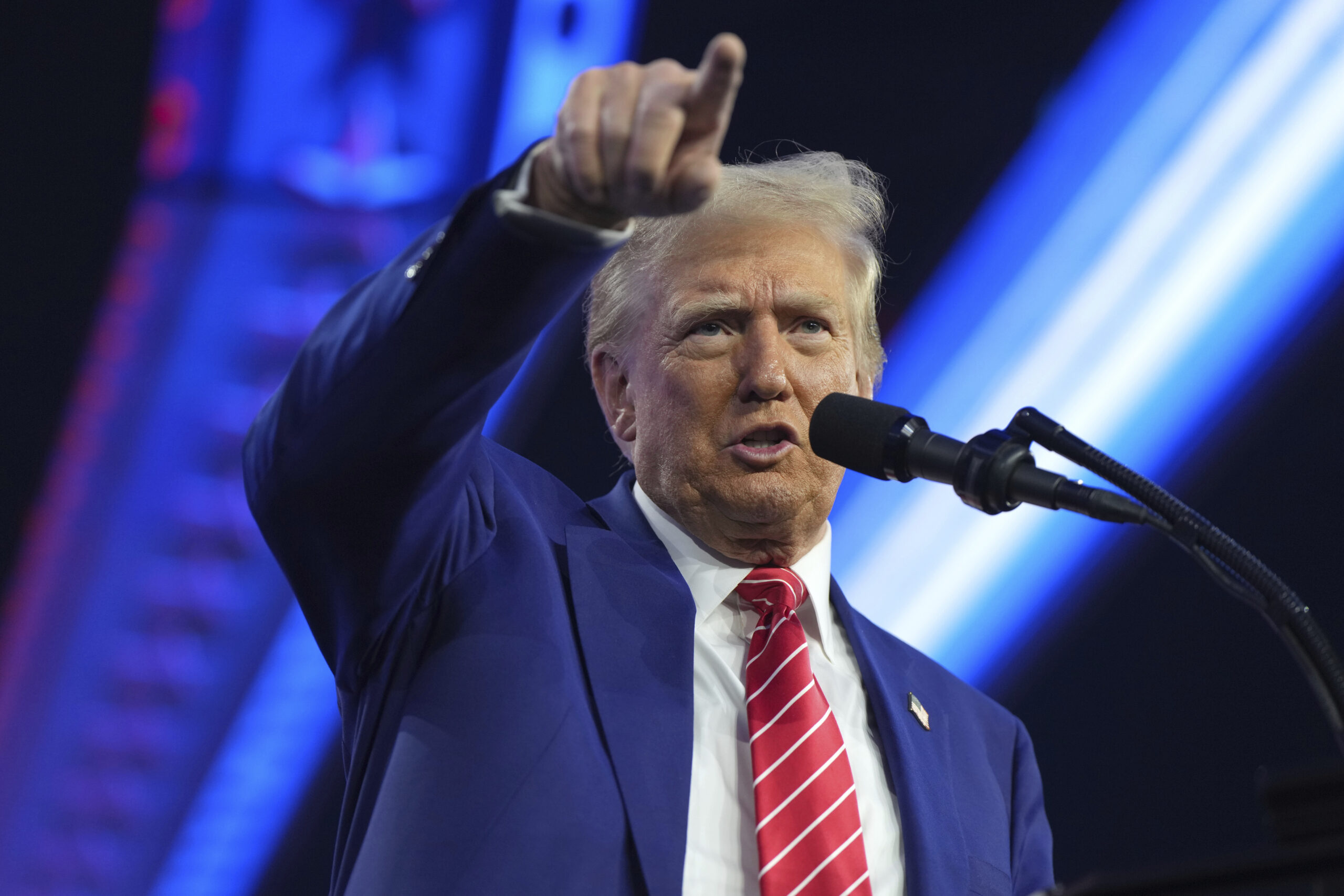 Trump vows to ‘vigorously pursue death penalty’ after Biden commutes sentences for 37 monsters