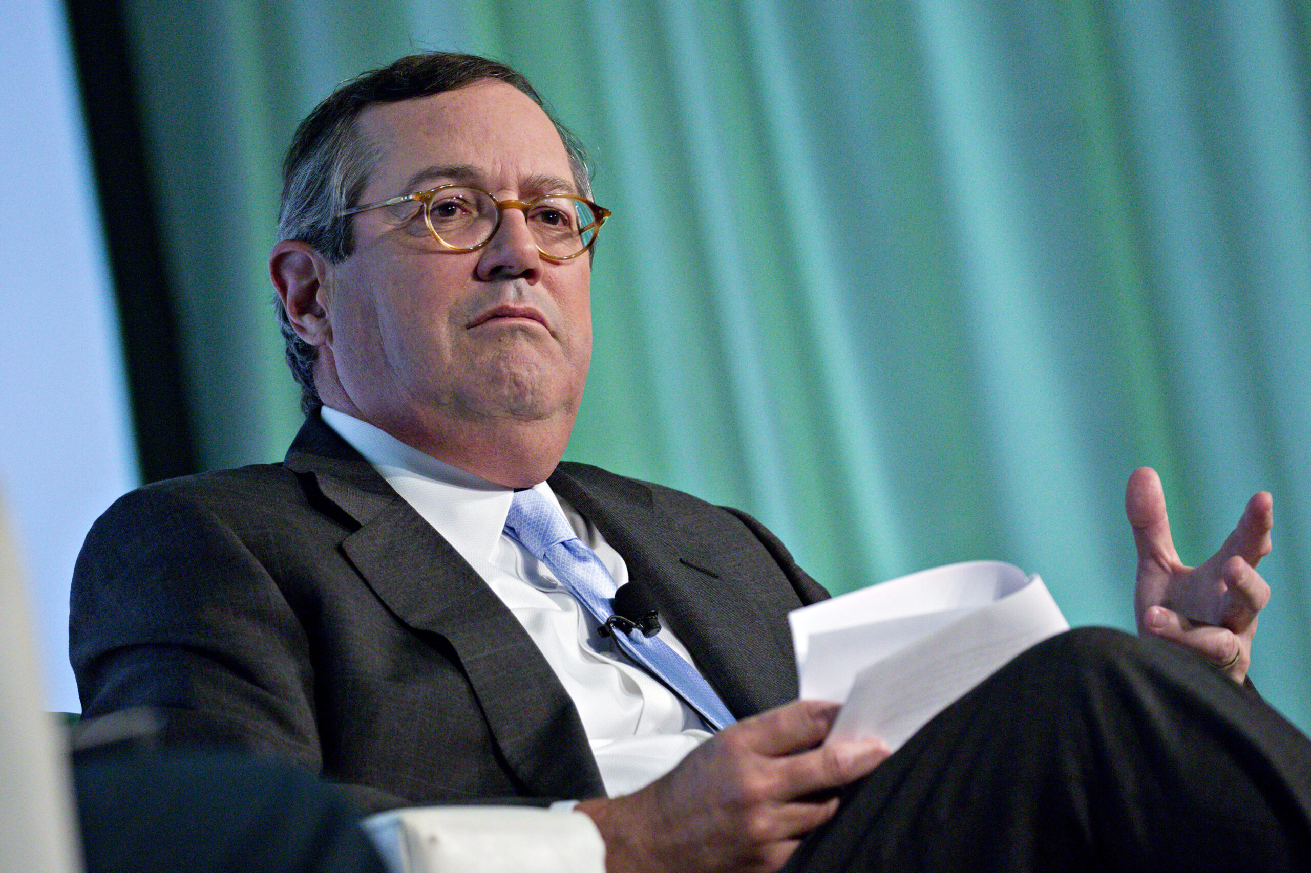 Trump names billionaire banker Warren Stephens as envoy to Britain