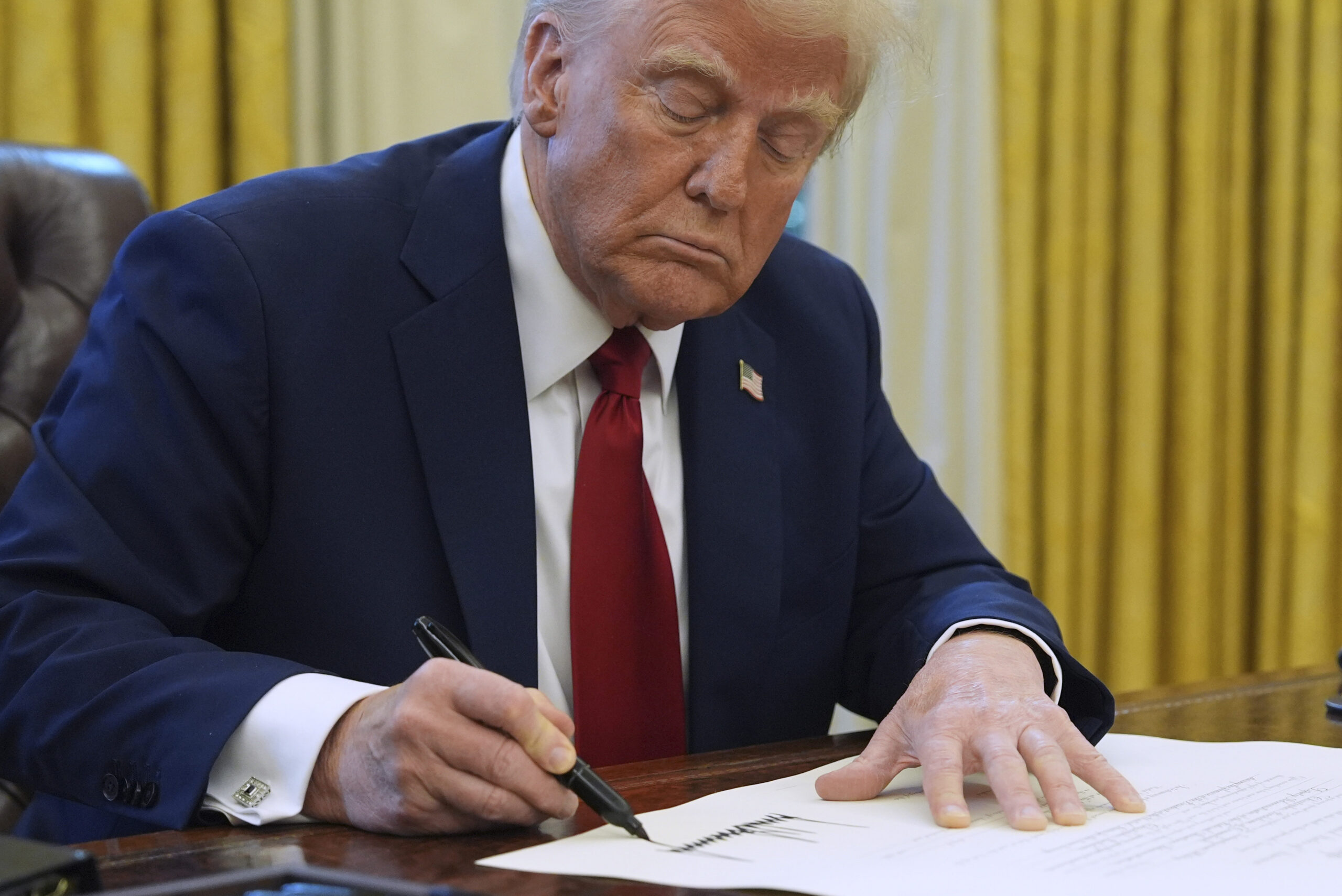 Inside Trump’s first clashes with Congress and the courts
