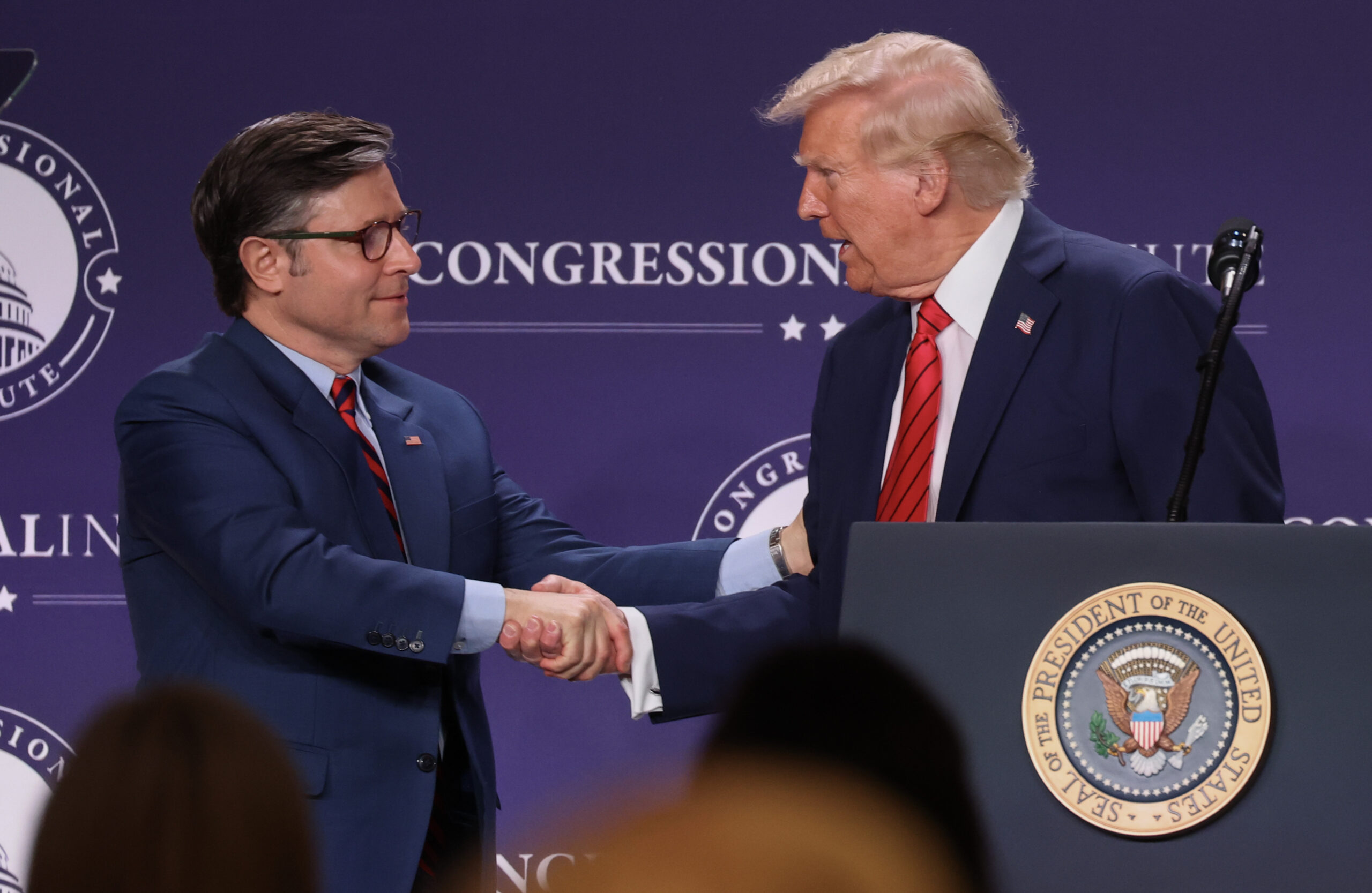 White House to offer buyouts to federal workers who won’t return to office
