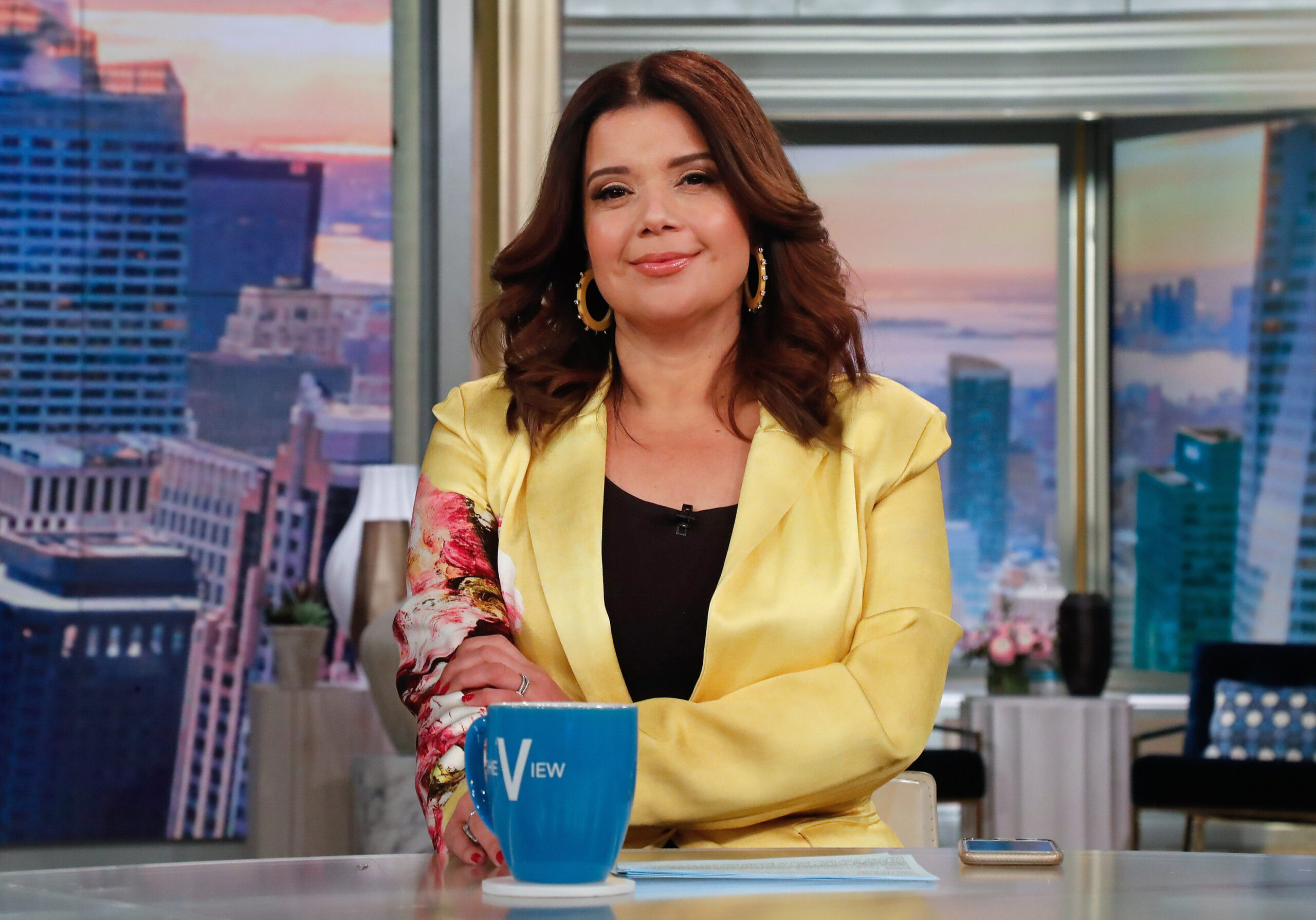‘The View’ co-host Ana Navarro suggests pols’ Mar-a-Lago trips to meet Trump are like ‘trekking down to Mecca’