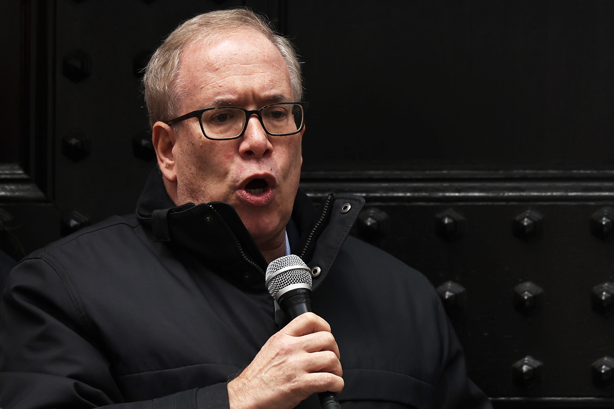 NYC mayoral hopeful Scott Stringer sets ambitious goal of hiring 3K cops: ‘We need to make people feel safe’
