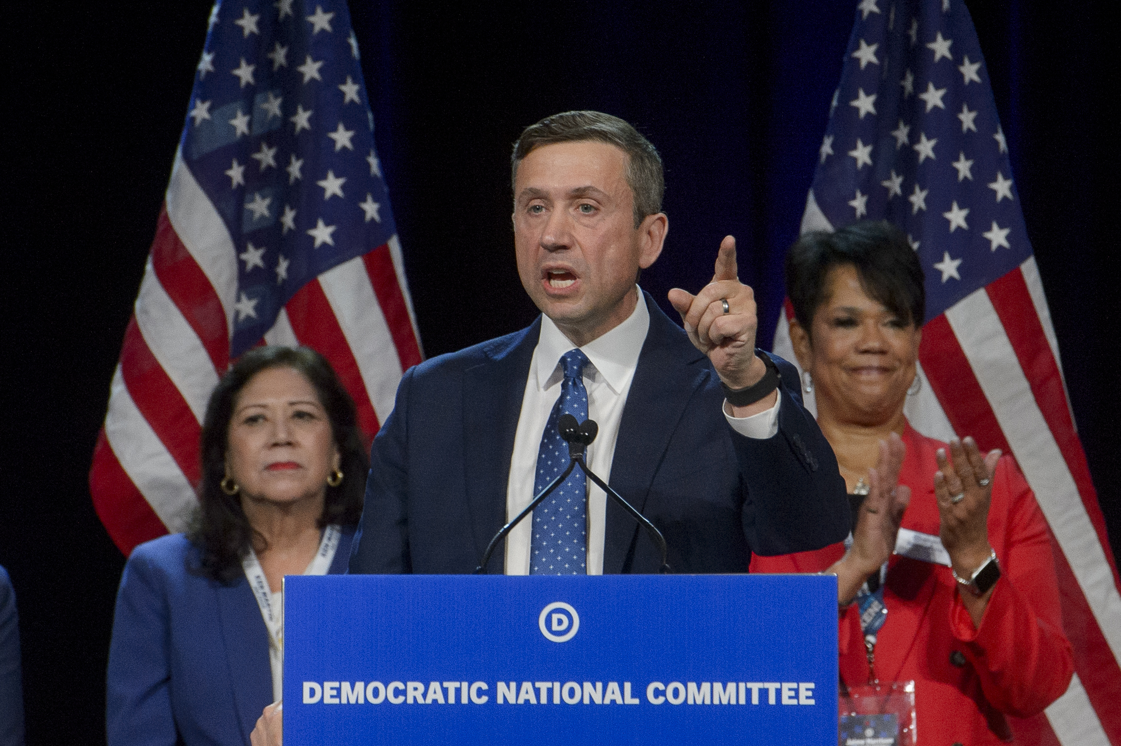 Embattled Democrats elect Ken Martin as new DNC chief after brutal 2024 losses