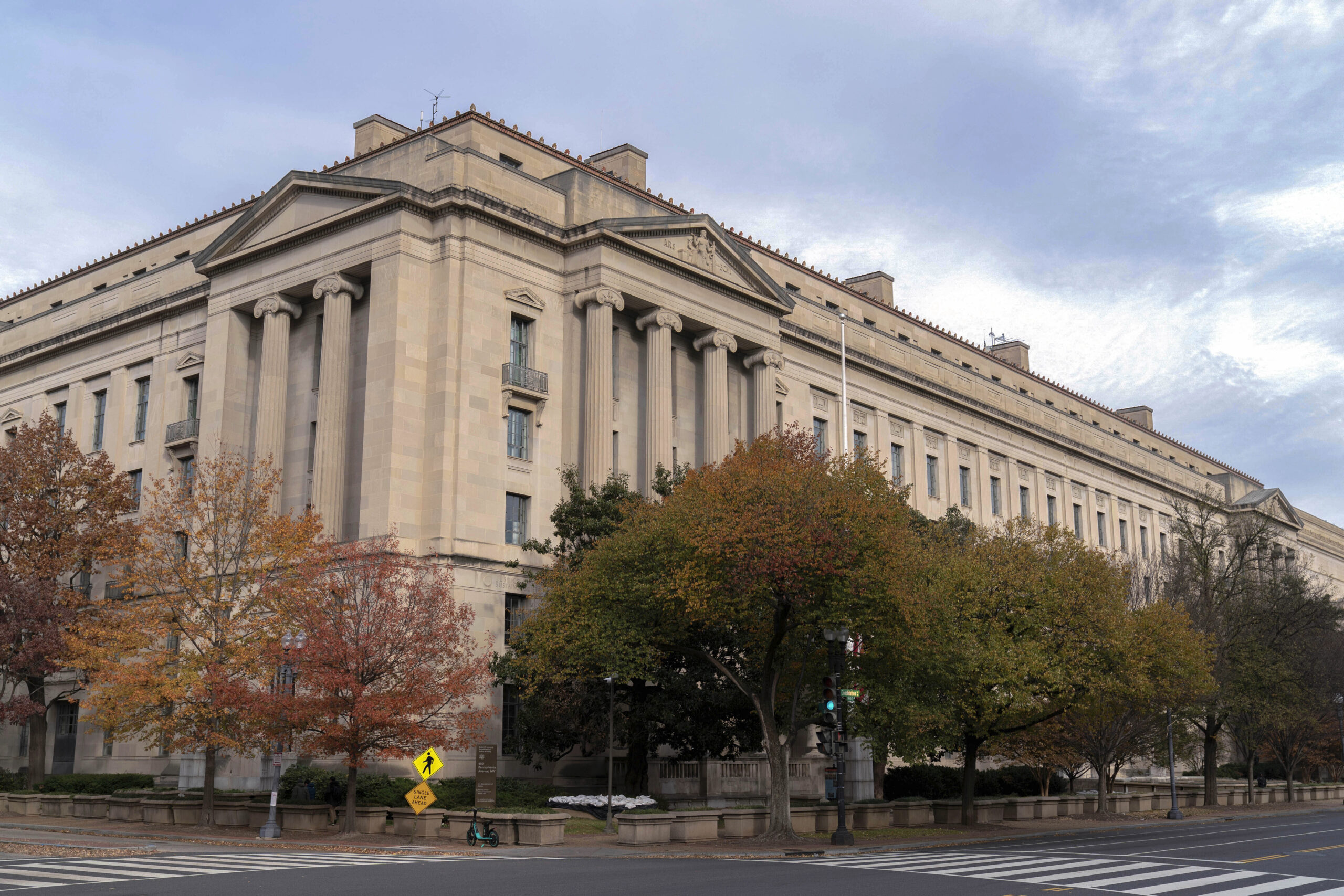 Senior US prosecutor resigns, citing demand to probe Biden-era contract