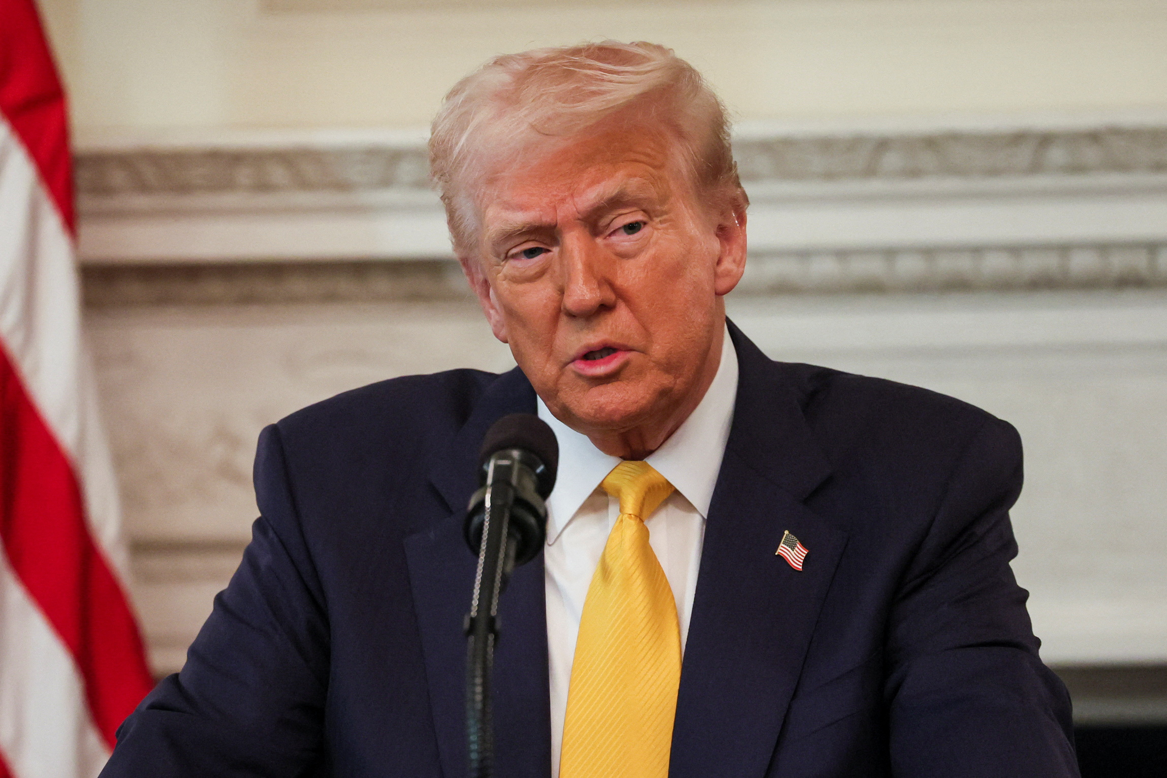 Trump floats merging ‘tremendous loser’ Postal Service with Commerce Department