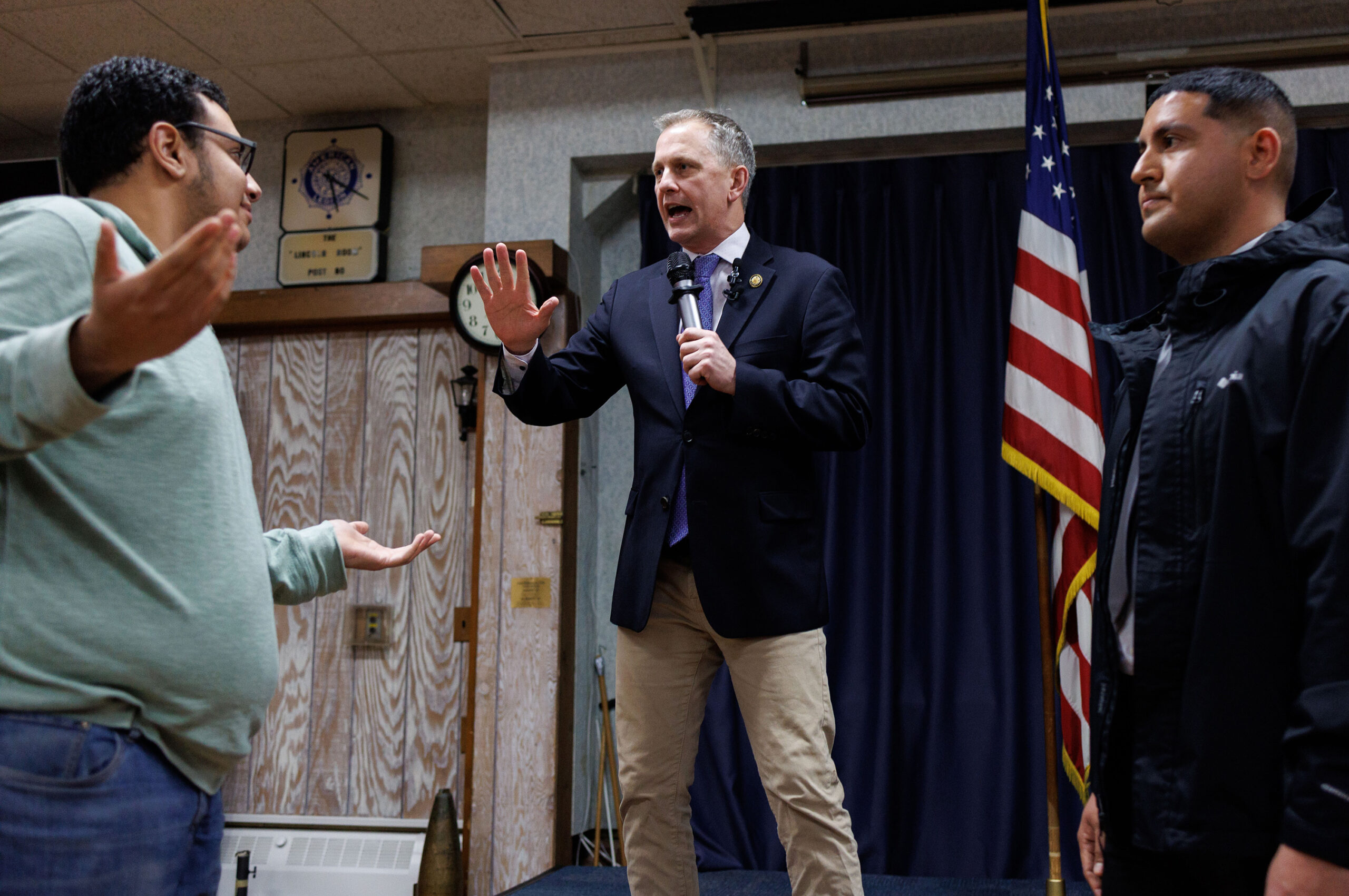 Dem rep’s town hall cut short after hotheaded anti-Israel protesters take over: ‘Soulless piece of crap’