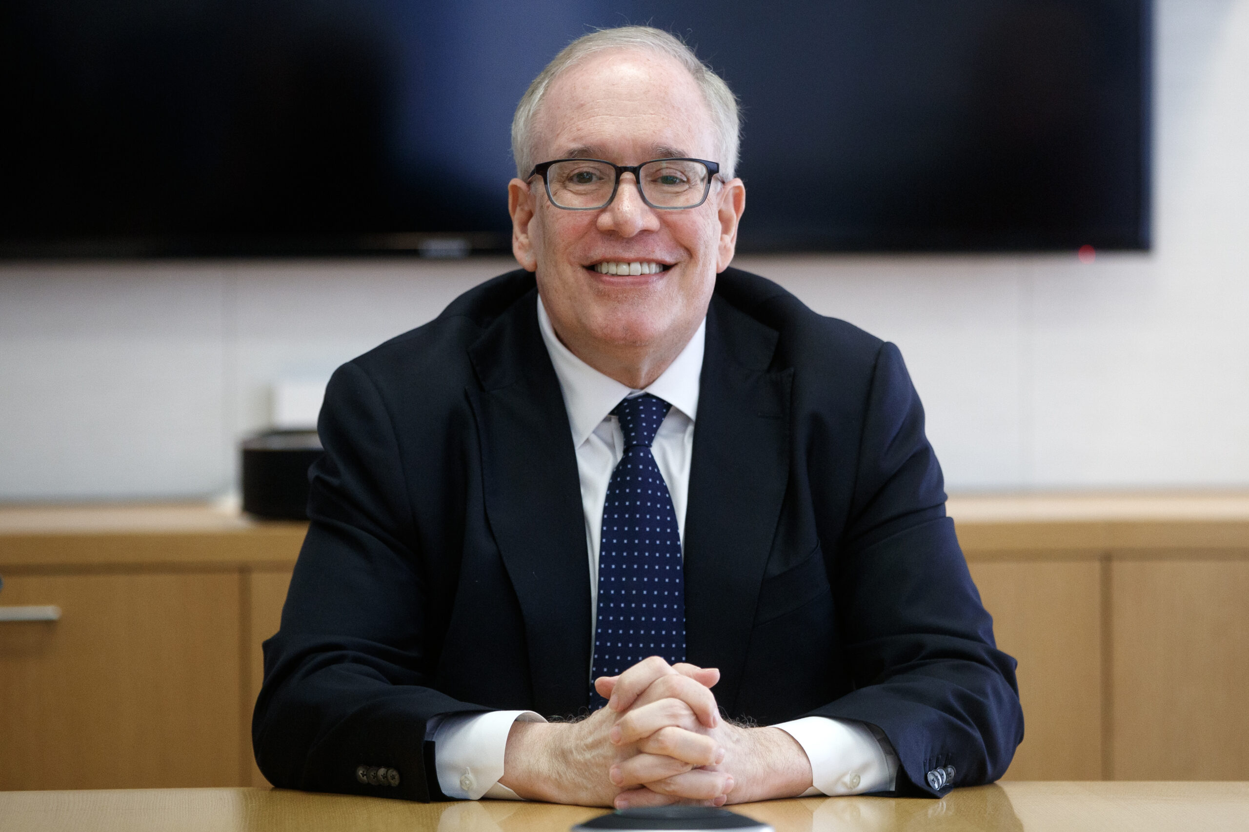 NYC mayoral hopeful Scott Stringer takes shot at frontrunner Andrew Cuomo, claims his ‘specialty’ is defeating ex-governors