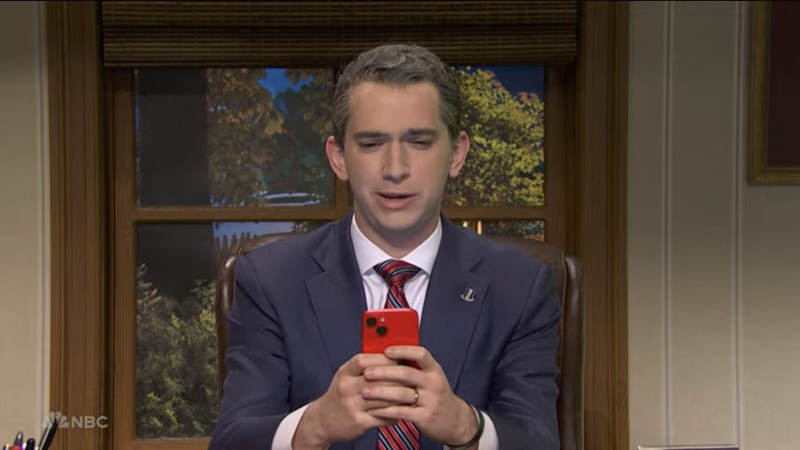 Pete Hegseth, JD Vance stumble into teen girls’ text chain about boys as SNL takes on SignalGate