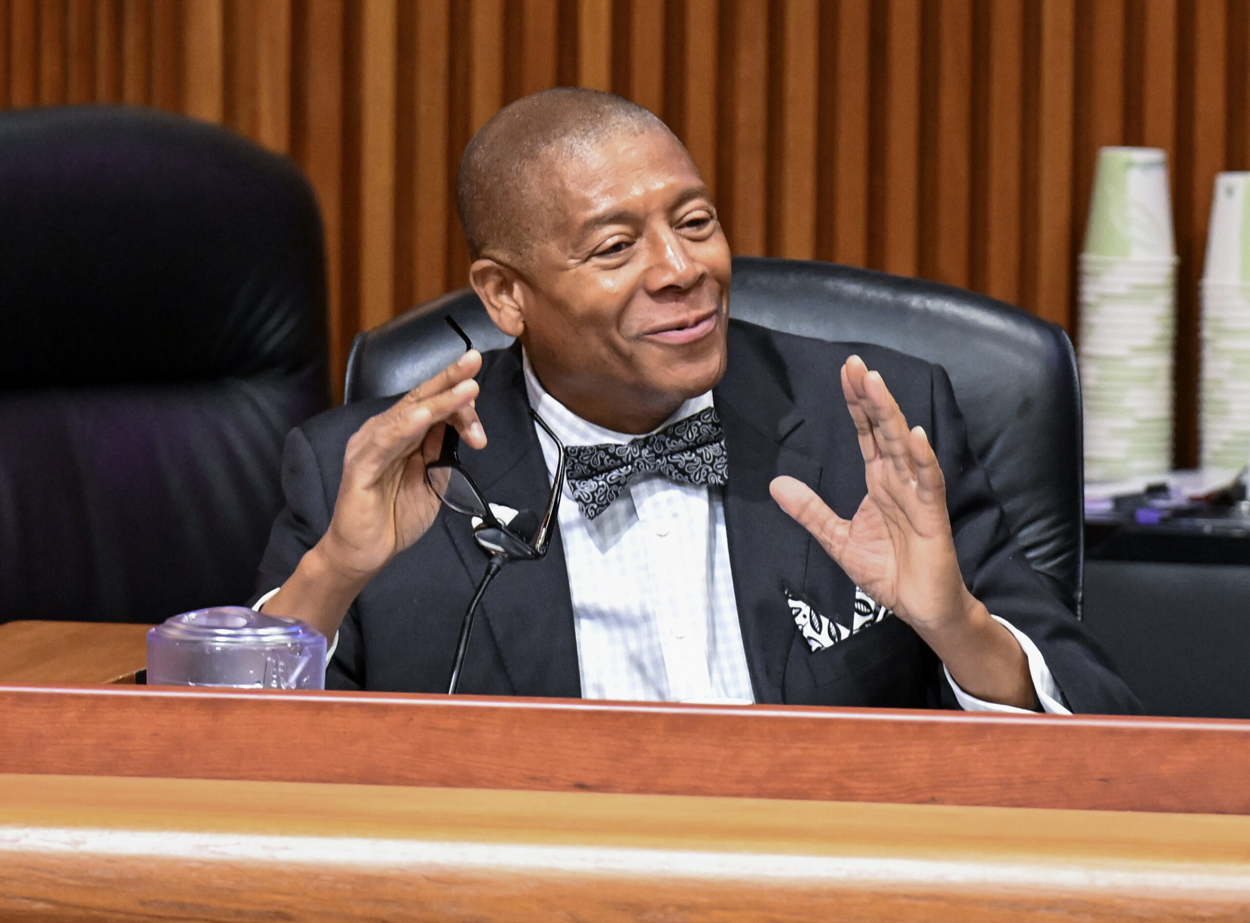 Coalition of black Queens legislators back Cuomo for mayor
