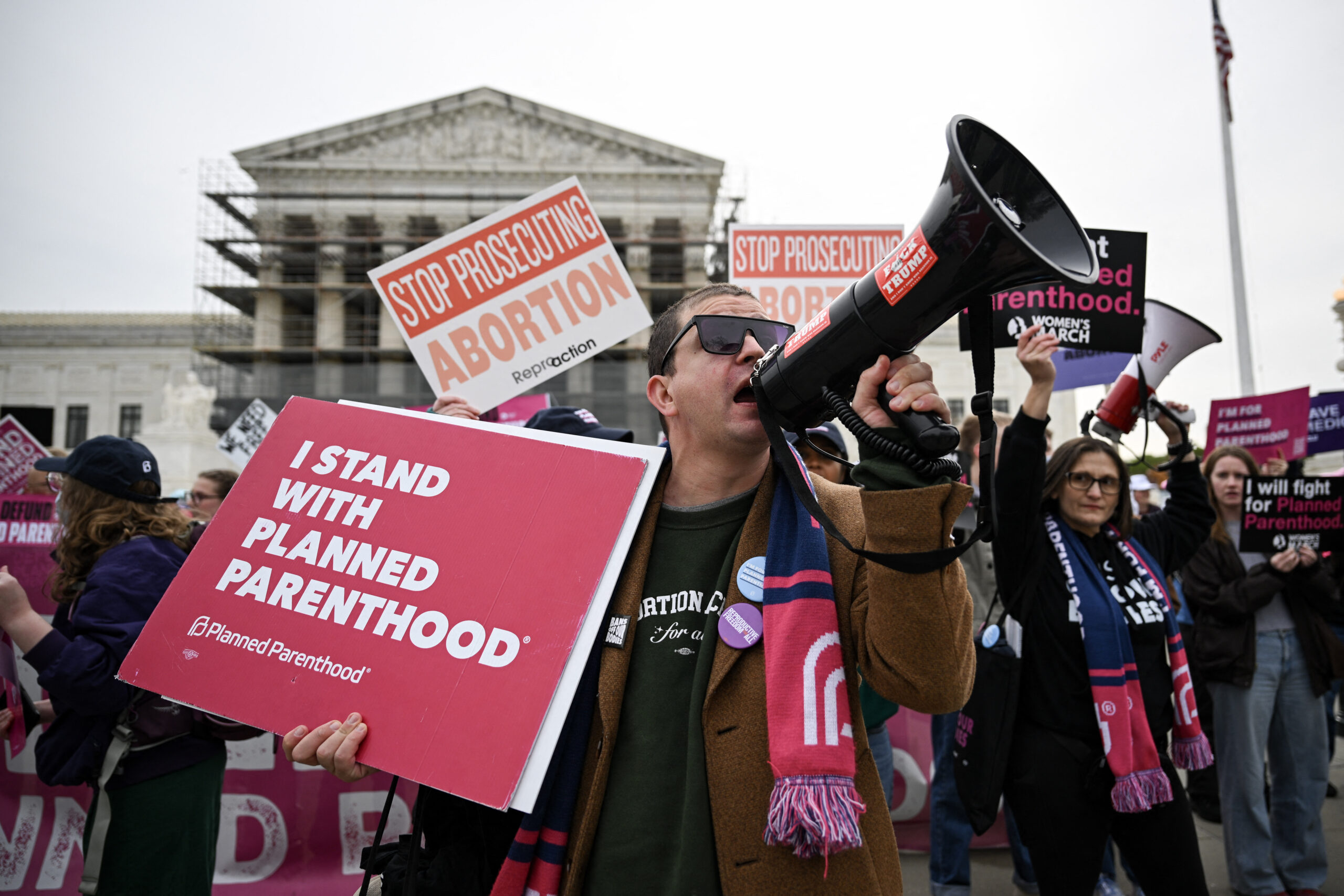 Supreme Court torn over South Carolina bid to cut Medicaid funds to Planned Parenthood
