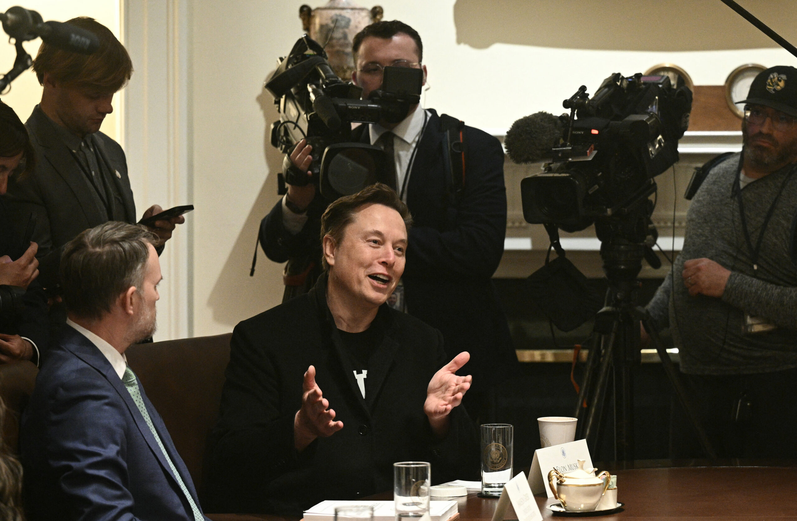 Elon Musk touts $150B in savings in FY2026 — after claiming DOGE could cut $1T