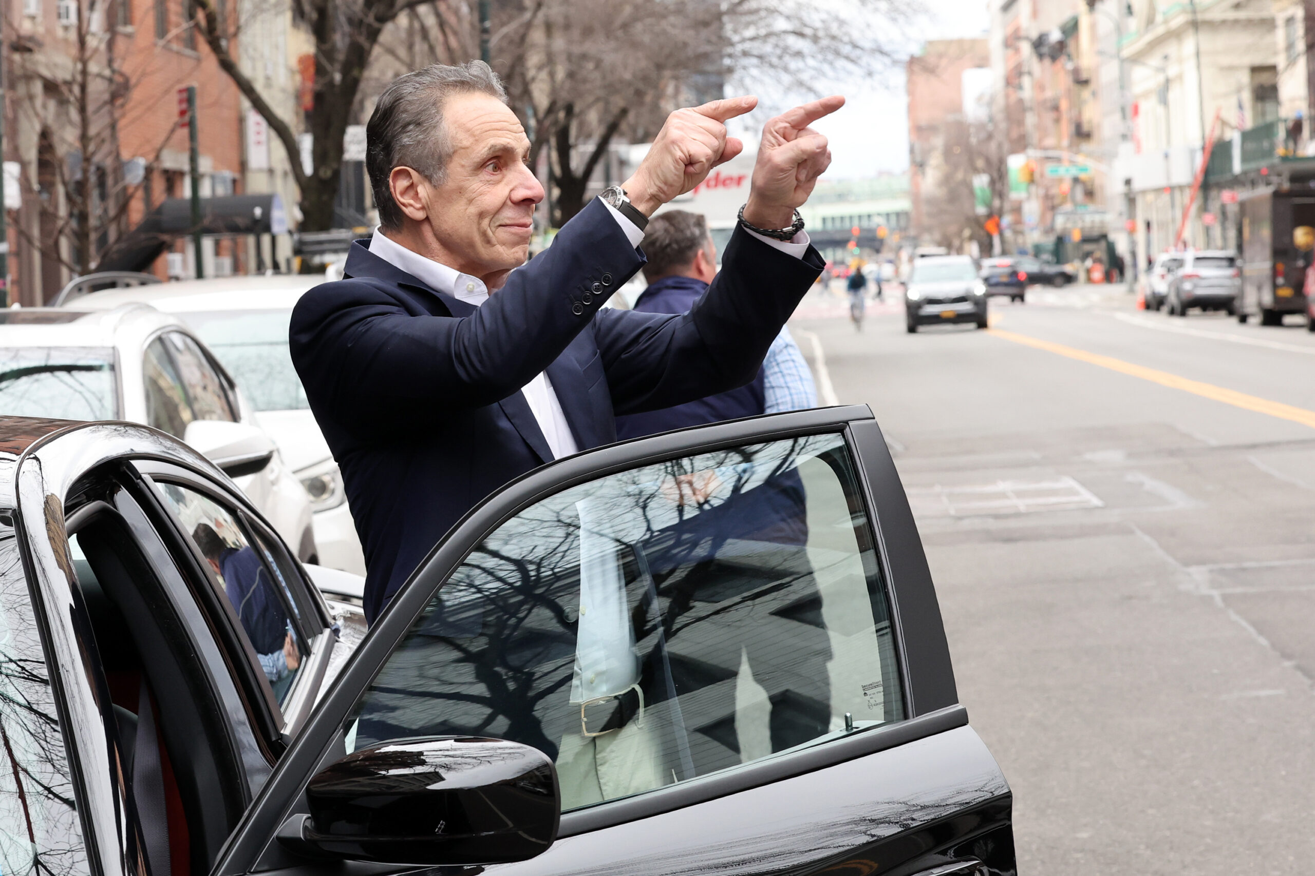 Andrew Cuomo, Zohran Mamdani lead the pack ahead of Dem primary for NYC mayor: poll