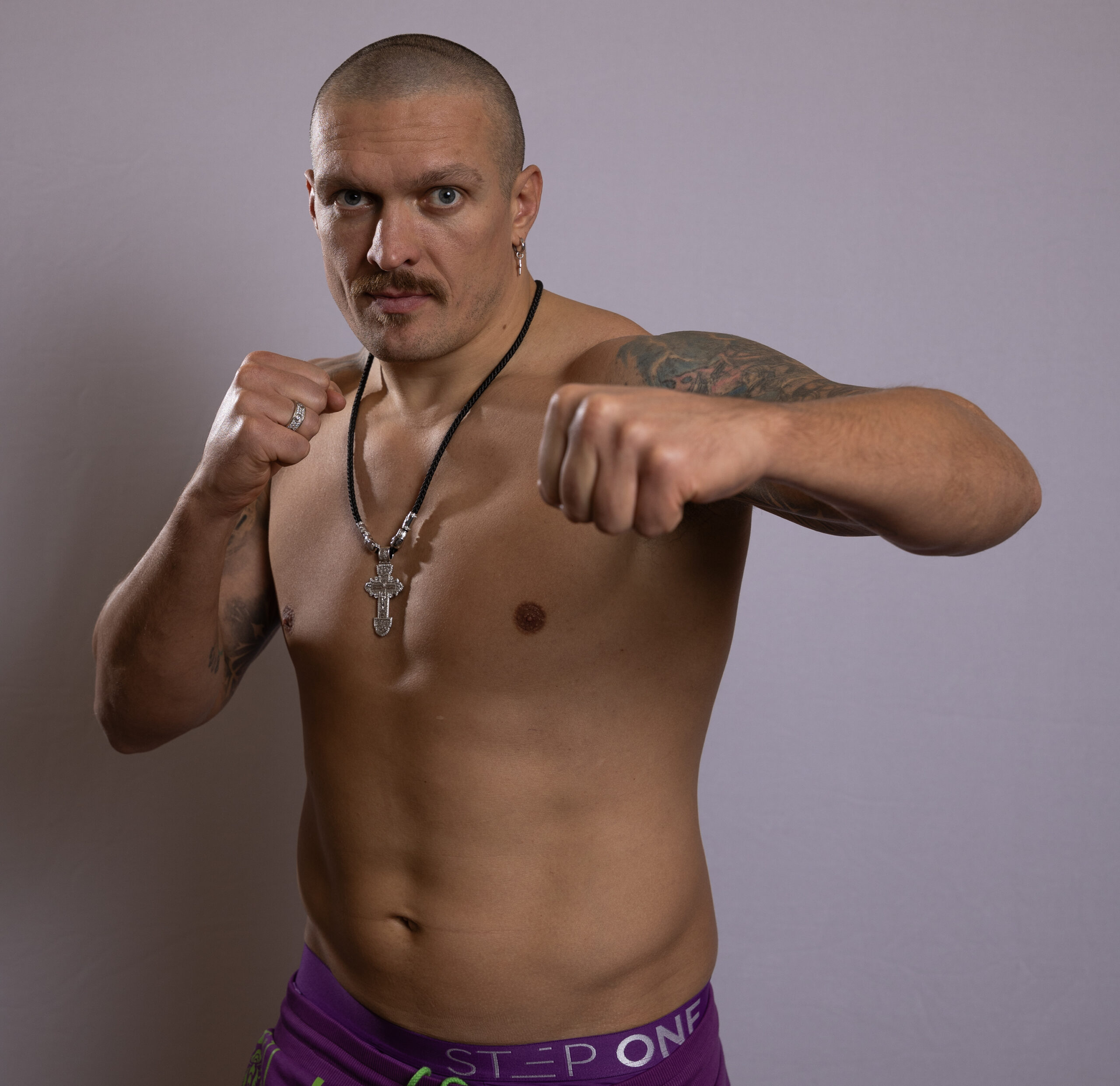Boxing champ Oleksandr Usyk urges Trump to ‘open eyes’ over war in Ukraine: ‘This is my territory, the territory of my country’ 