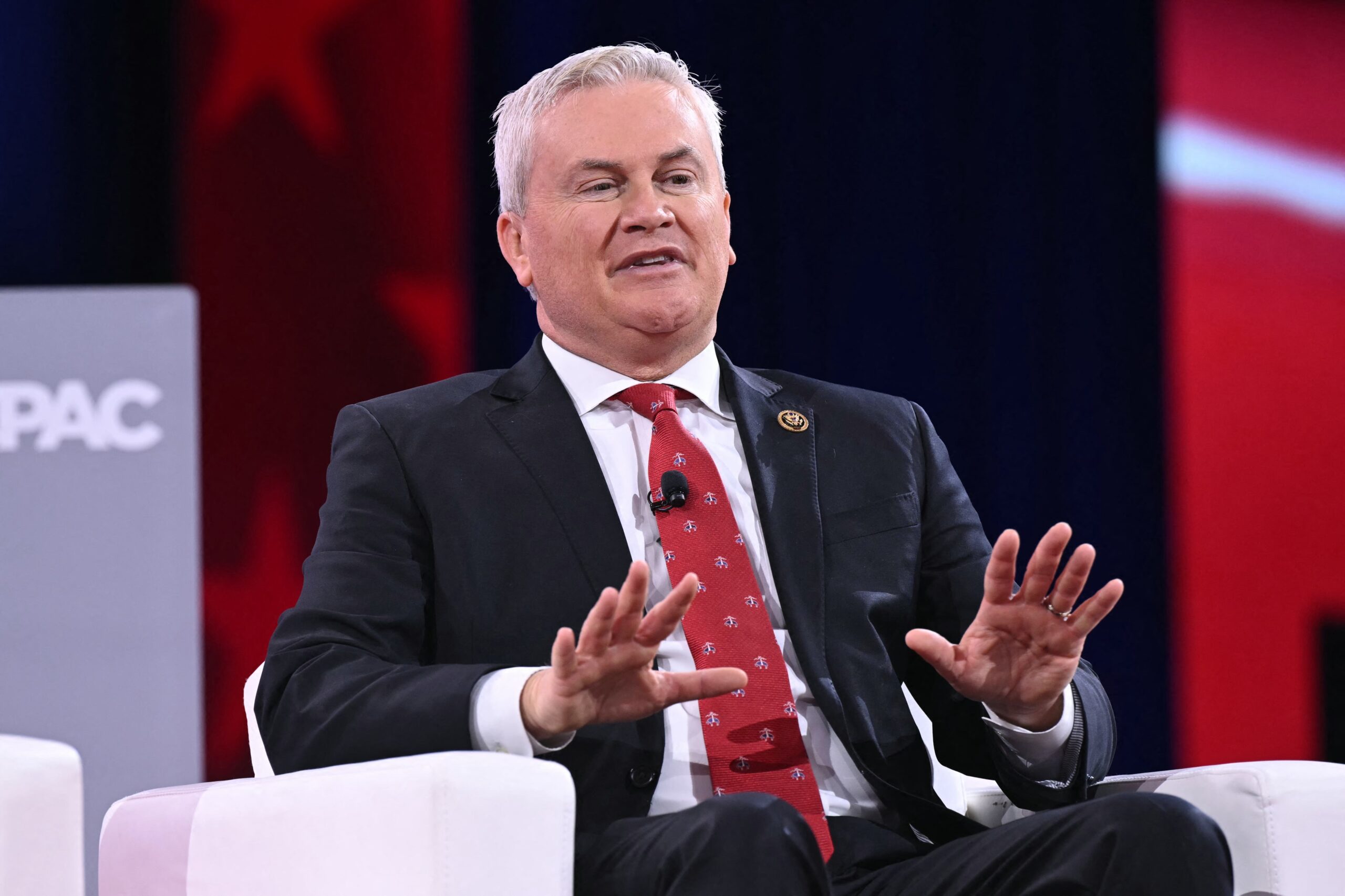 Oversight chair James Comer rips Dem reps for wanting taxpayer-funded trips to visit alleged MS-13 gang member Kilmar Abrego Garcia