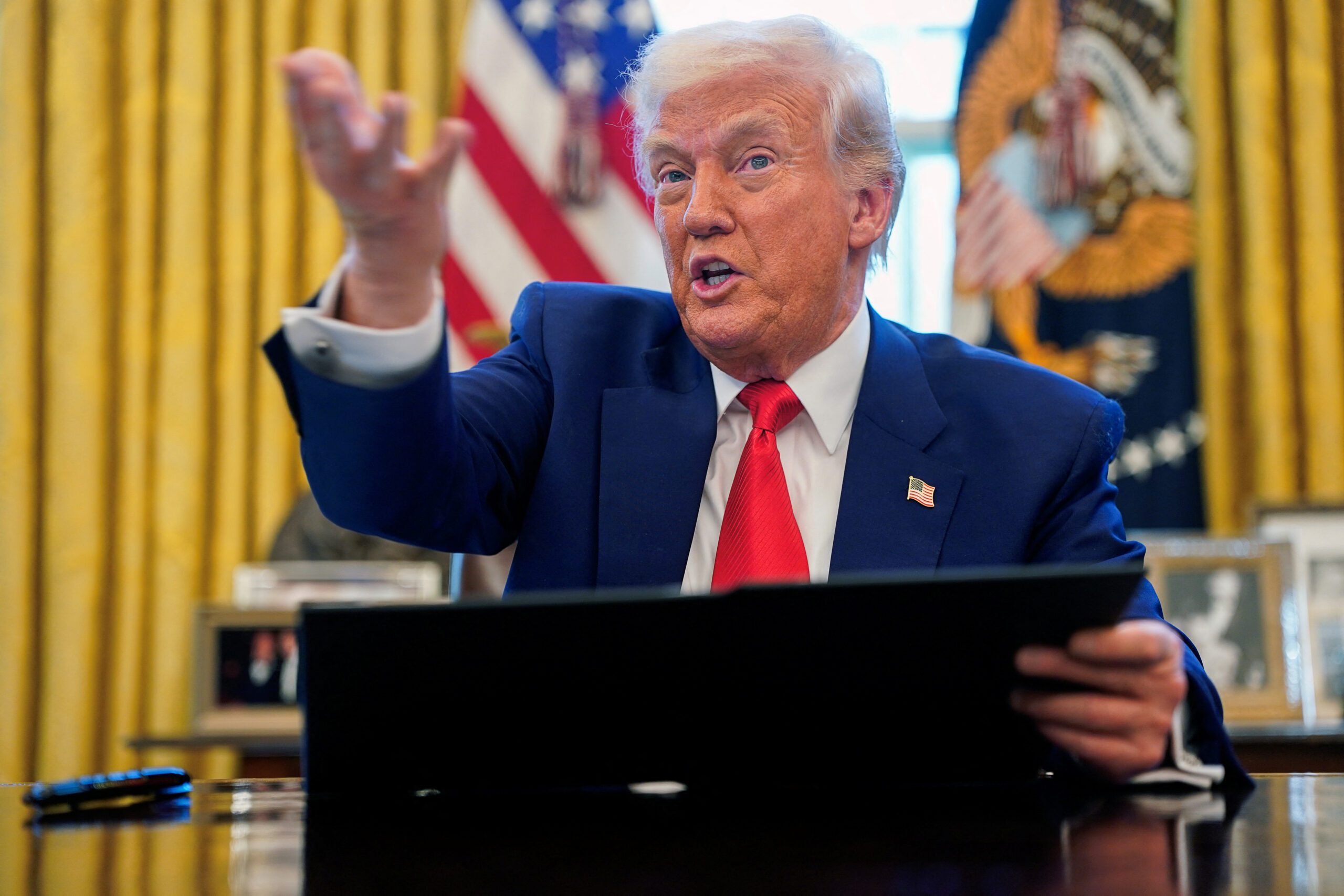 Trump admin orders ICE agents to check migrants’ compliance with online registry — and refer case to DOJ if they don’t