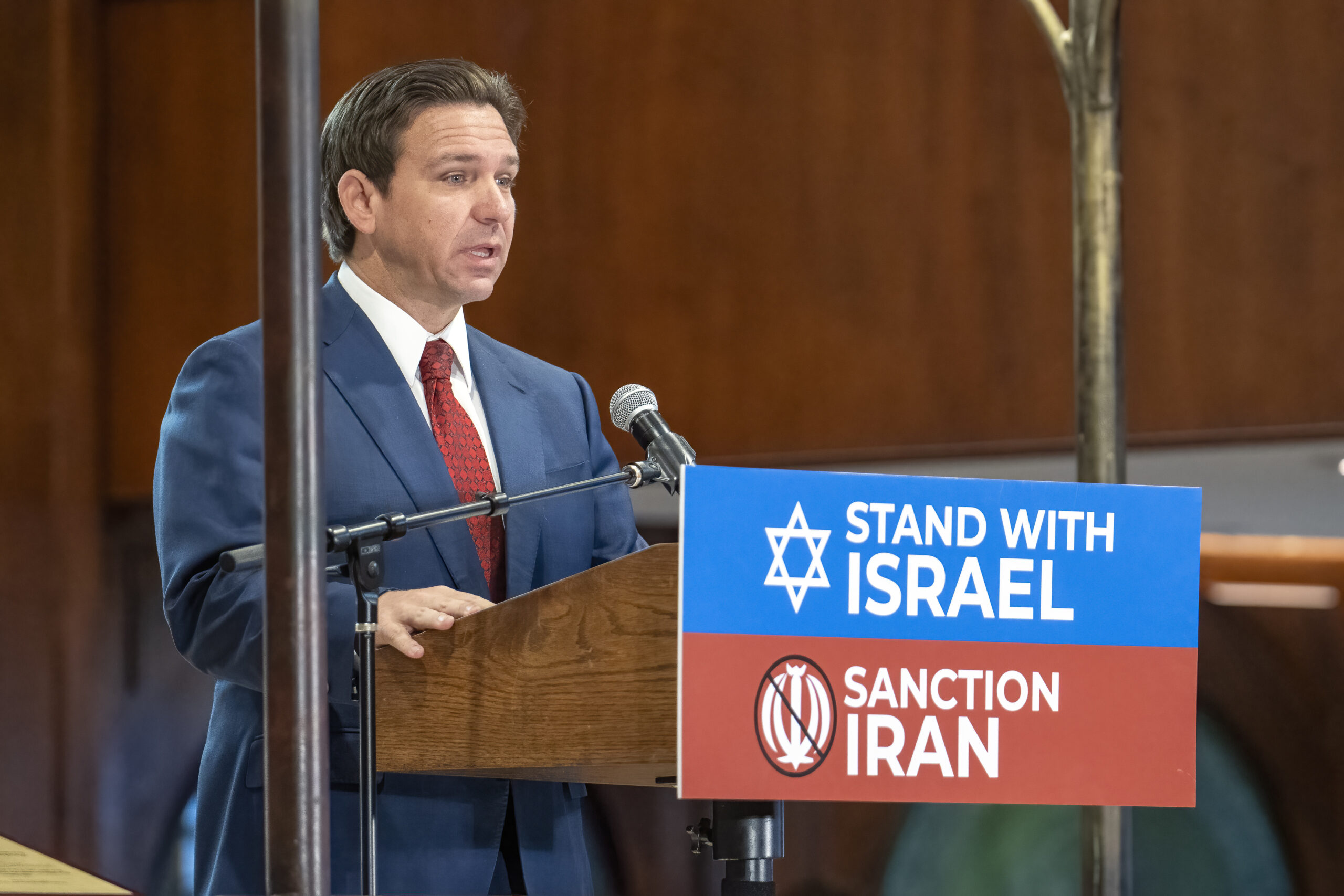 DeSantis raises concerns about Trump’s negotiations with Iran: ‘Hazardous’