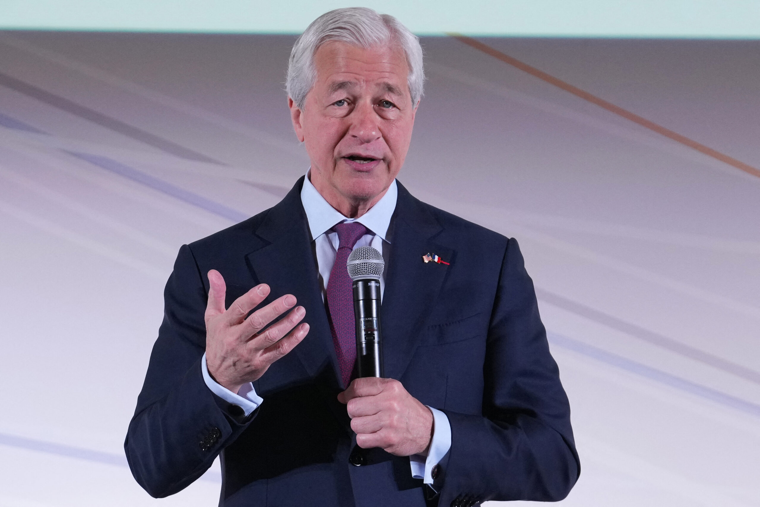 JPMorgan’s Jamie Dimon calls on US to stockpile bullets, rare earth instead of bitcoin