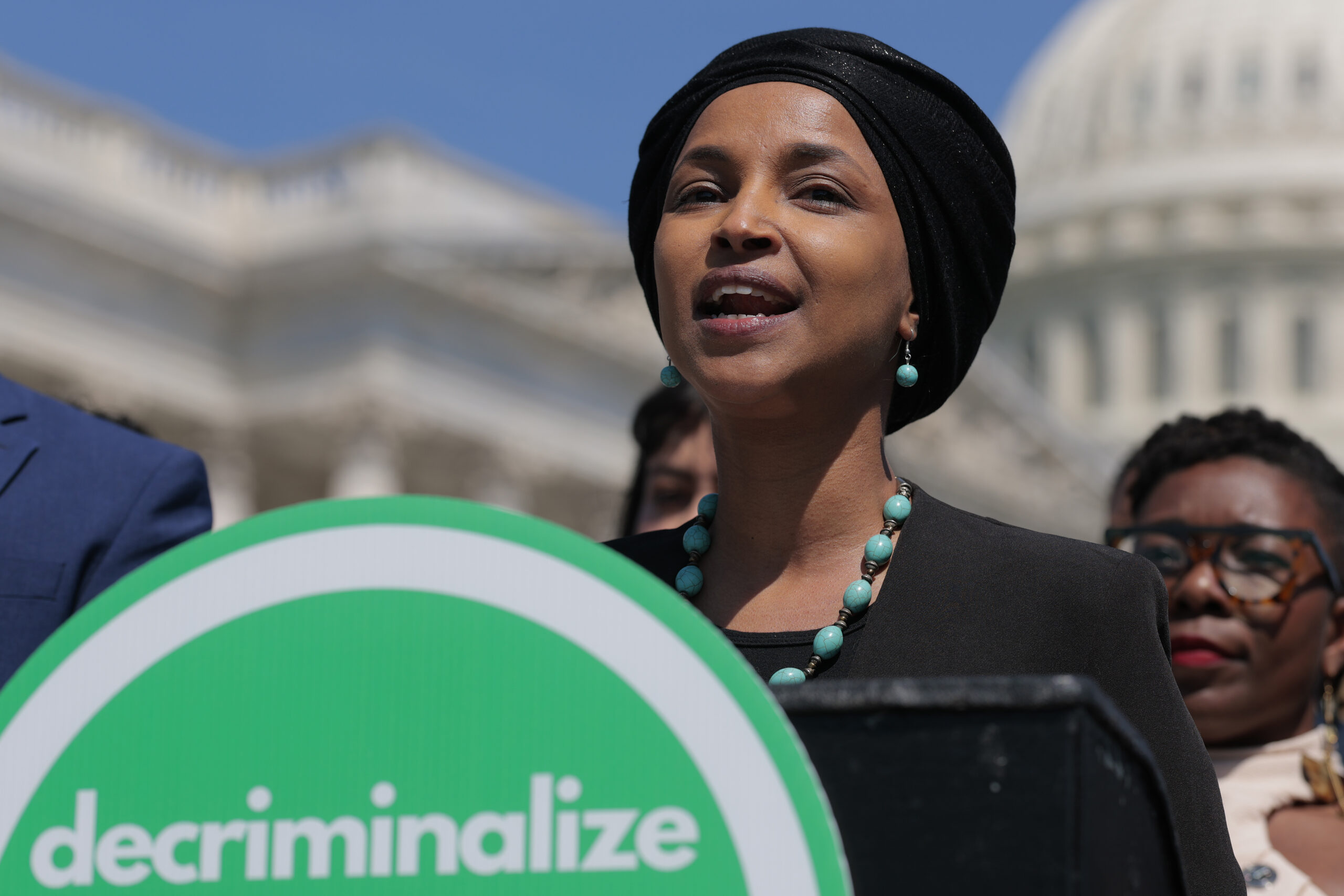 Ilhan Omar curses out Daily Caller reporter over El Salvador question, then doubles down: ‘F–k off’