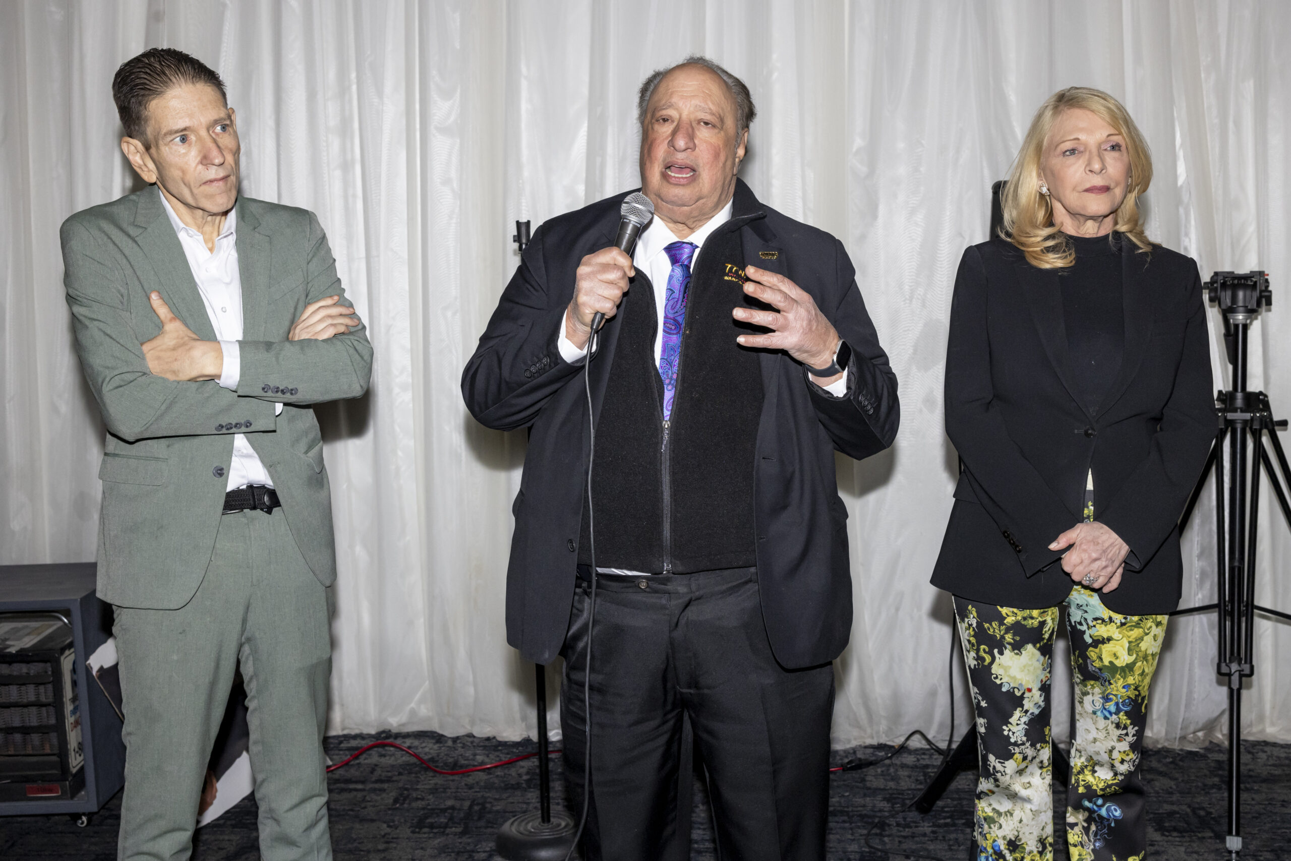 RFK Jr. teams up to ‘save the ostriches’ with NYC’s own animal-loving billionaire John Catsimatidis