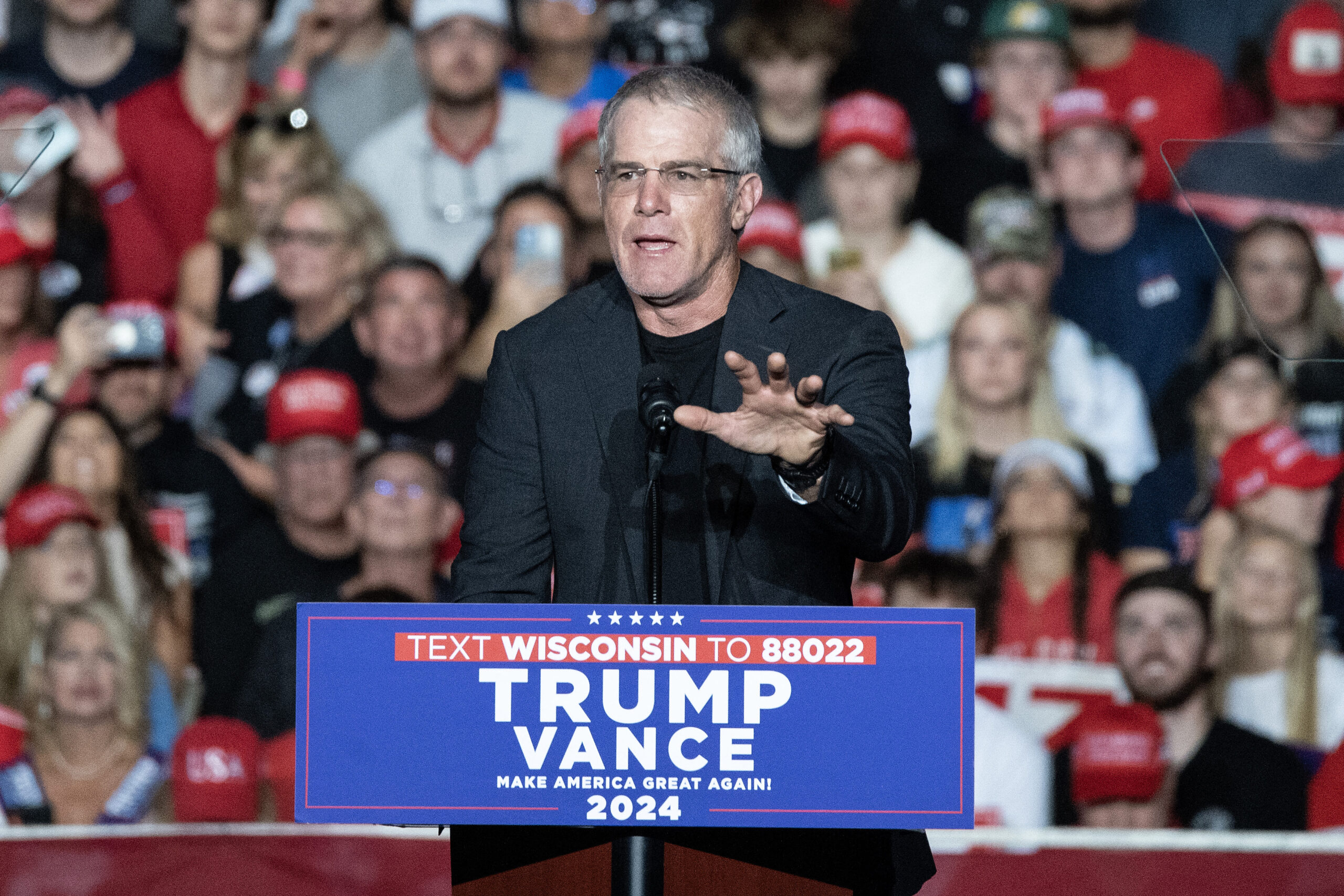 Brett Favre shares post saying Netflix ‘going after’ him for being ‘an outspoken Trump supporter’