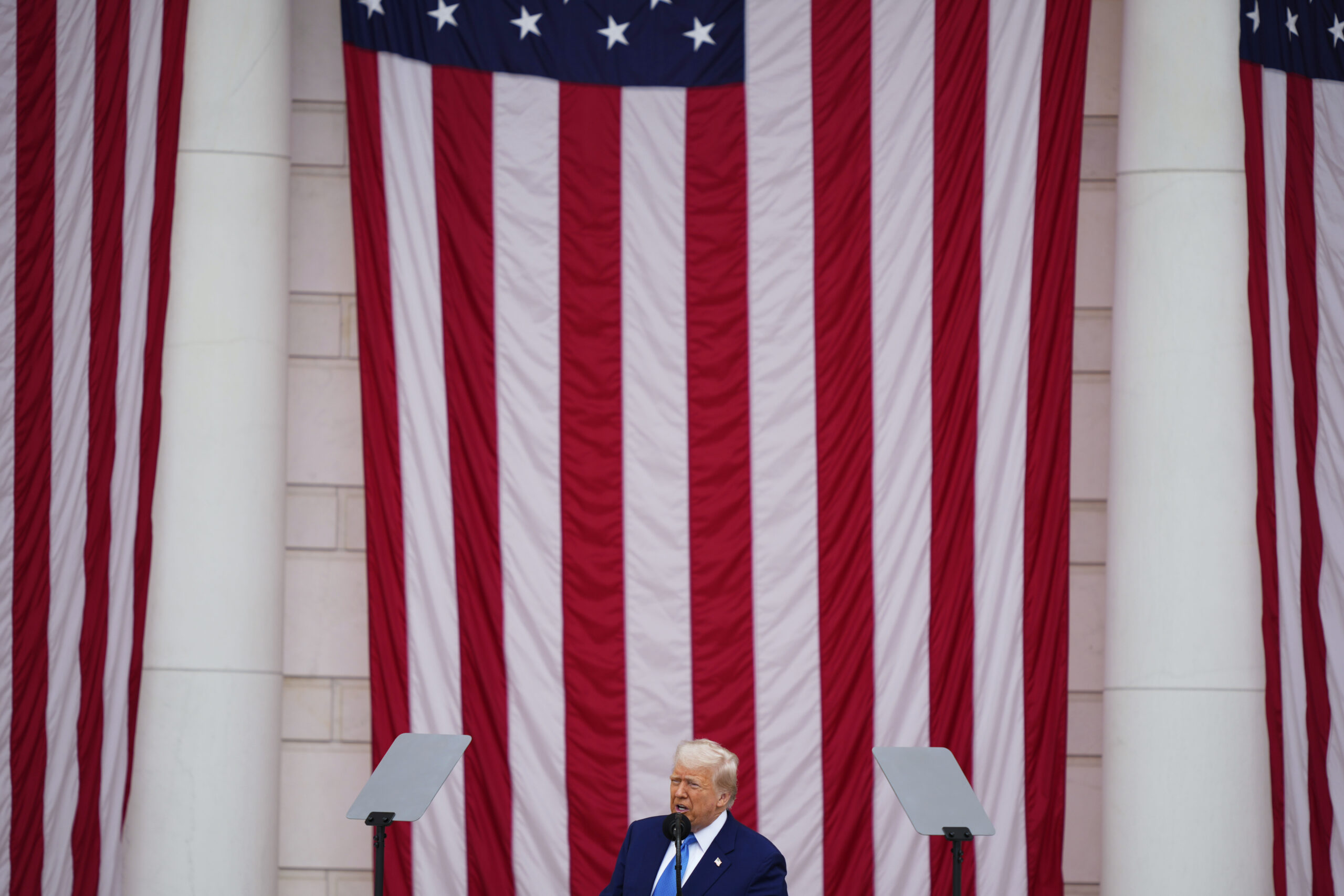 Trump honors America’s fallen, takes another swipe at Biden in Memorial Day speech at Arlington Cemetery