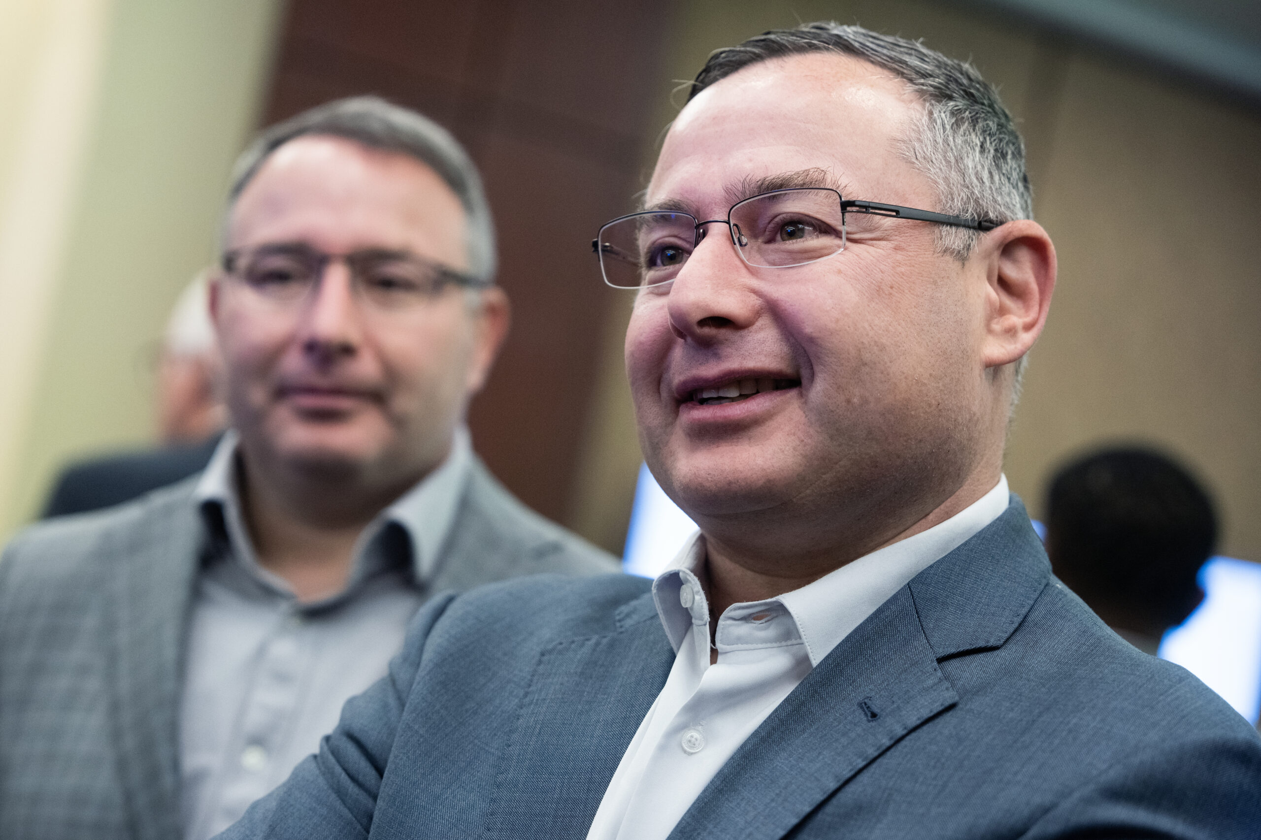 Dem Rep. Eugene Vindman hit with ethics complaint after campaign promoted brother’s book