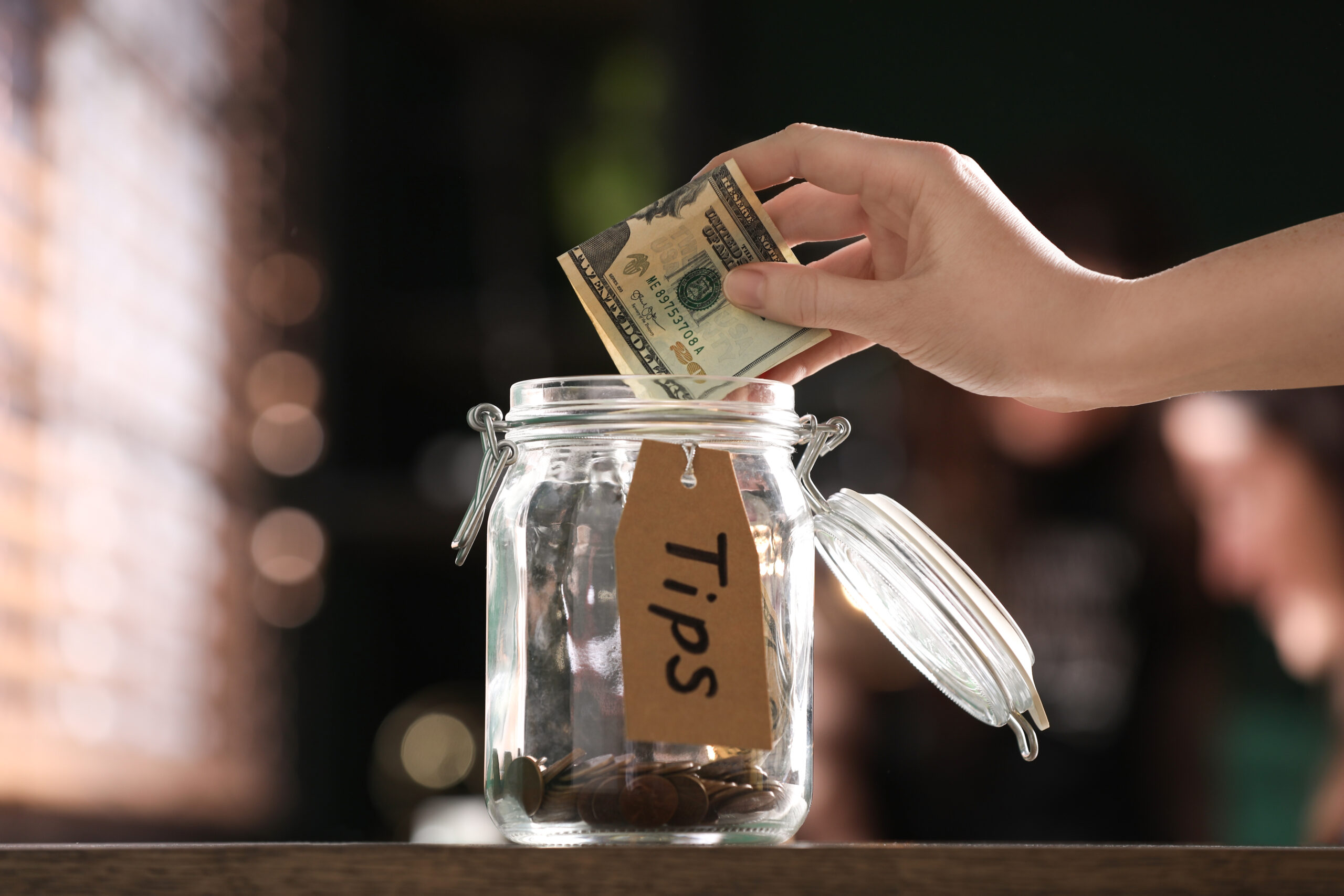 Senate unanimously approves $25,000 tax break for tipped workers