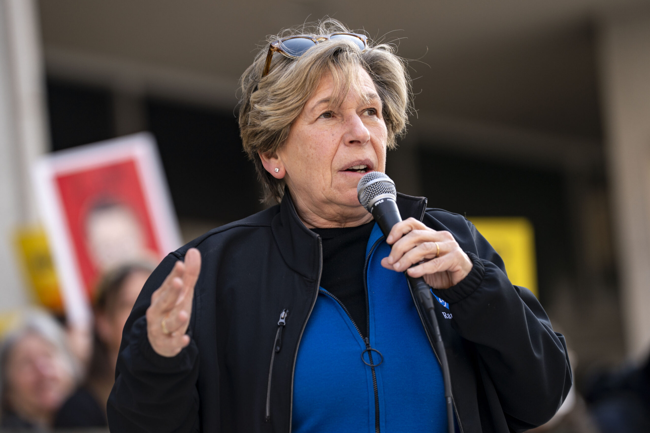 Teachers union boss Randi Weingarten and labor chief ditch DNC over beef with leadership
