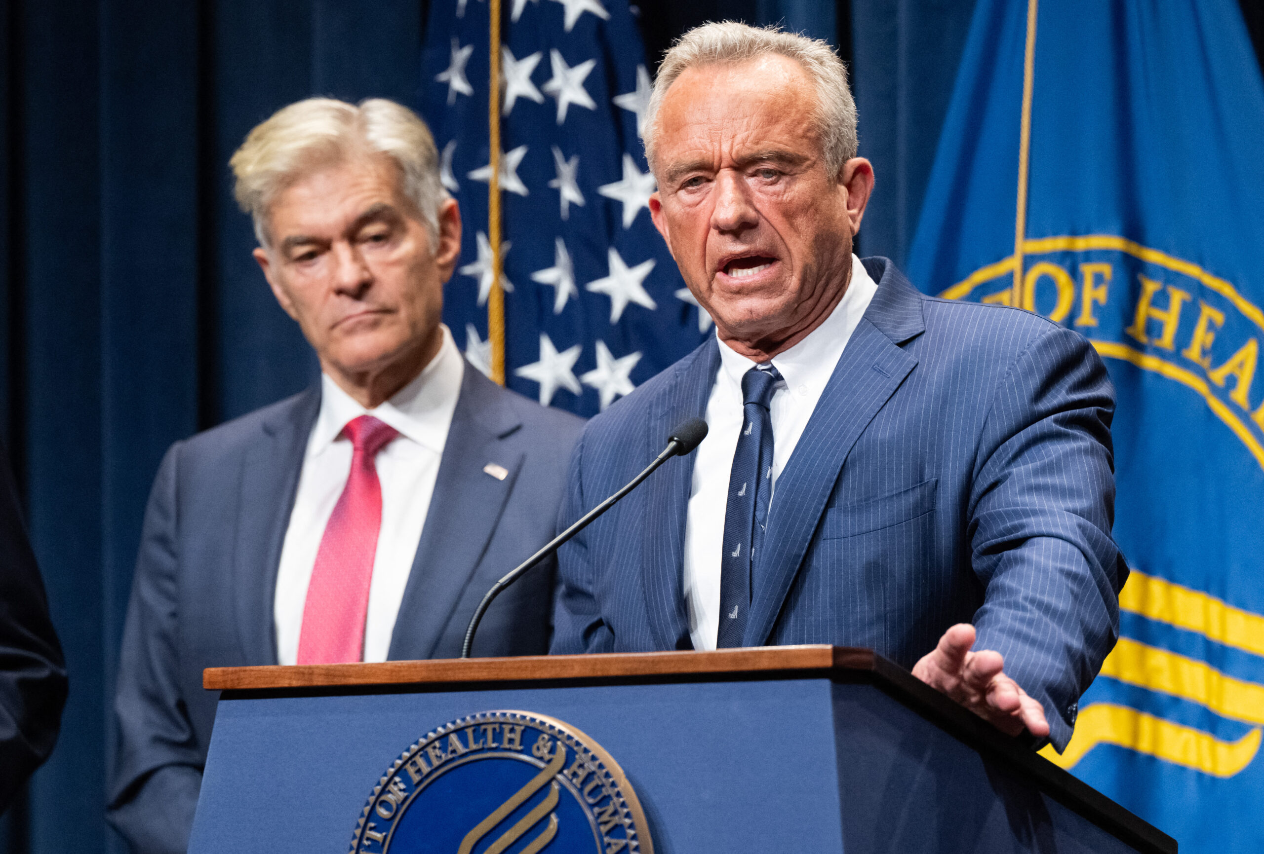 Trump admin lands pledge from 75% of health insurers in effort to improve patient care
