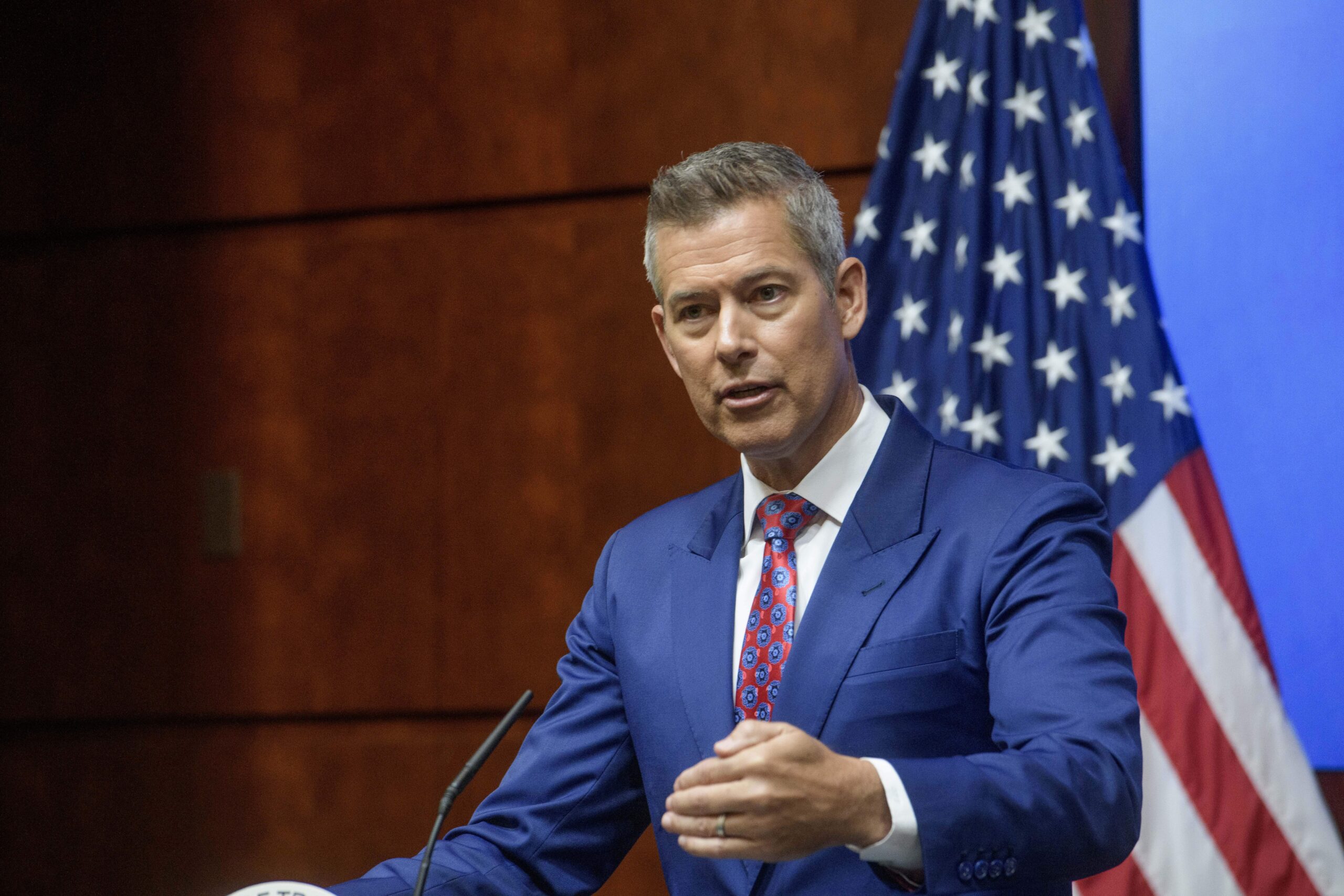 Transportation Secretary Duffy threatens to cut funding from ‘rogue’ states and cities that impede ICE deportations