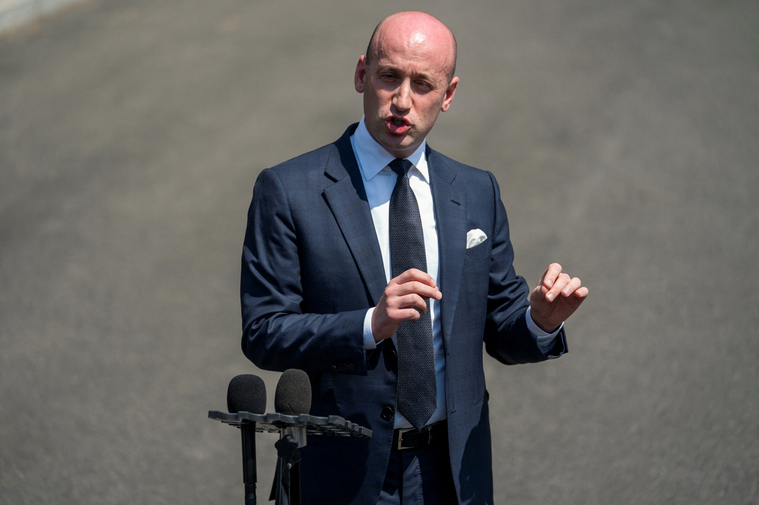 Stephen Miller blasts Biden’s ‘suicidal migration’ after illegal immigrant ID’d as Boulder terror suspect