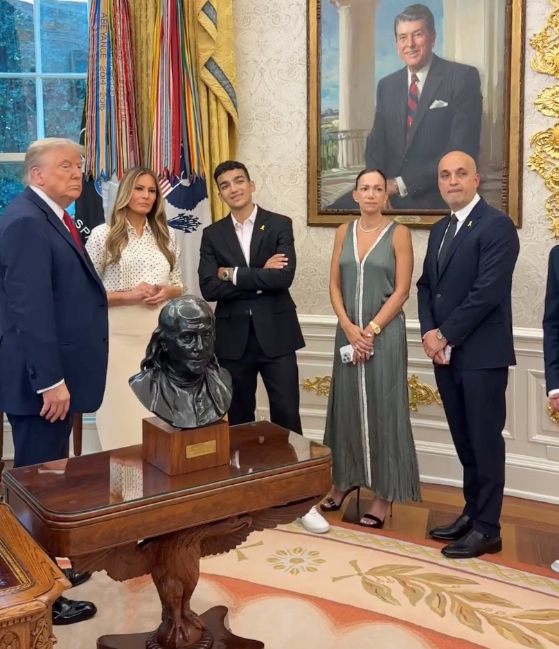 Freed hostage Edan Alexander welcomed at White House, reveals his treatment in captivity improved after Trump’s election